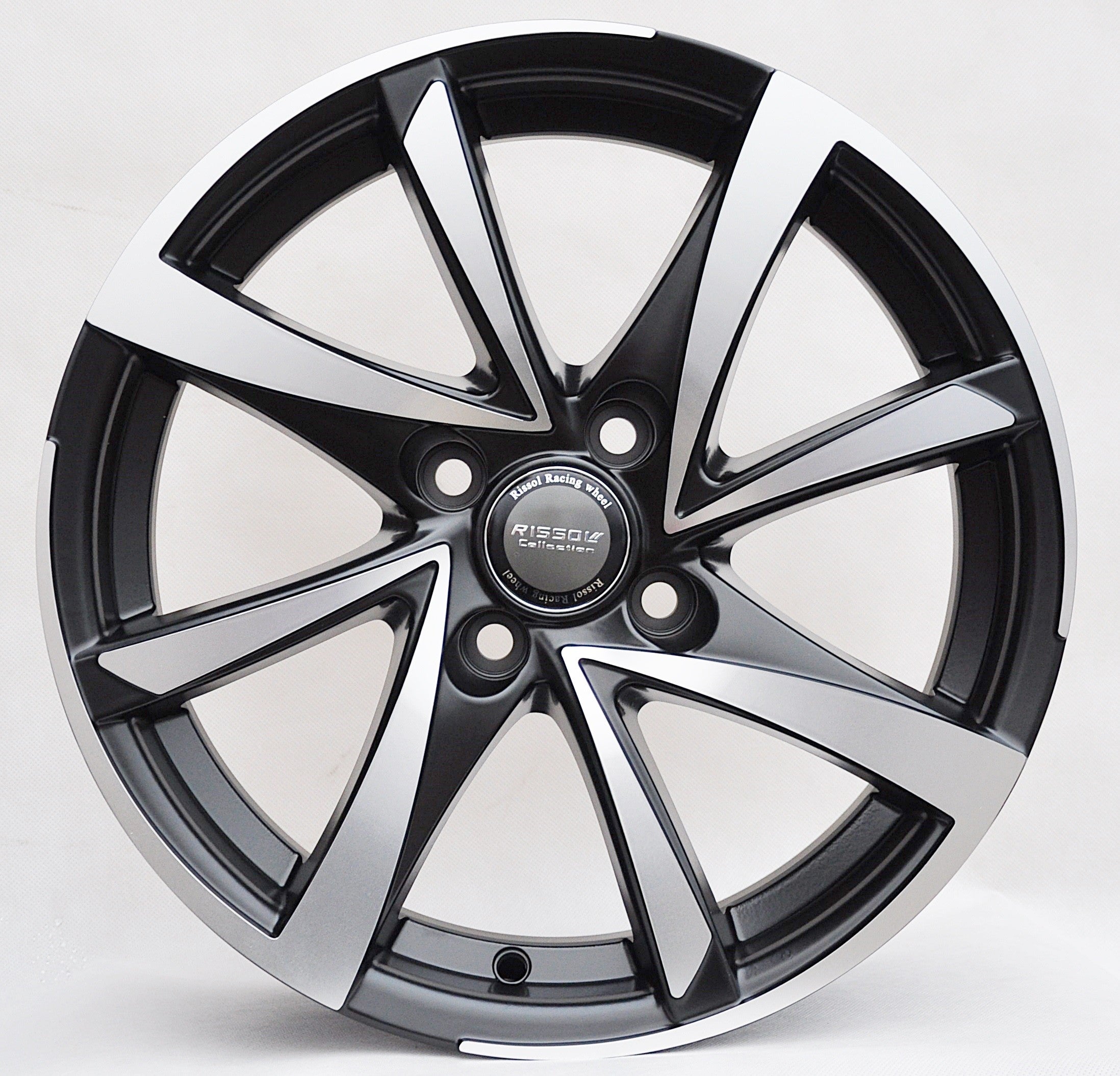 PDW 575 Alufælge 15" 4x100 ET40 – Poleret/sort (sæt á 4)