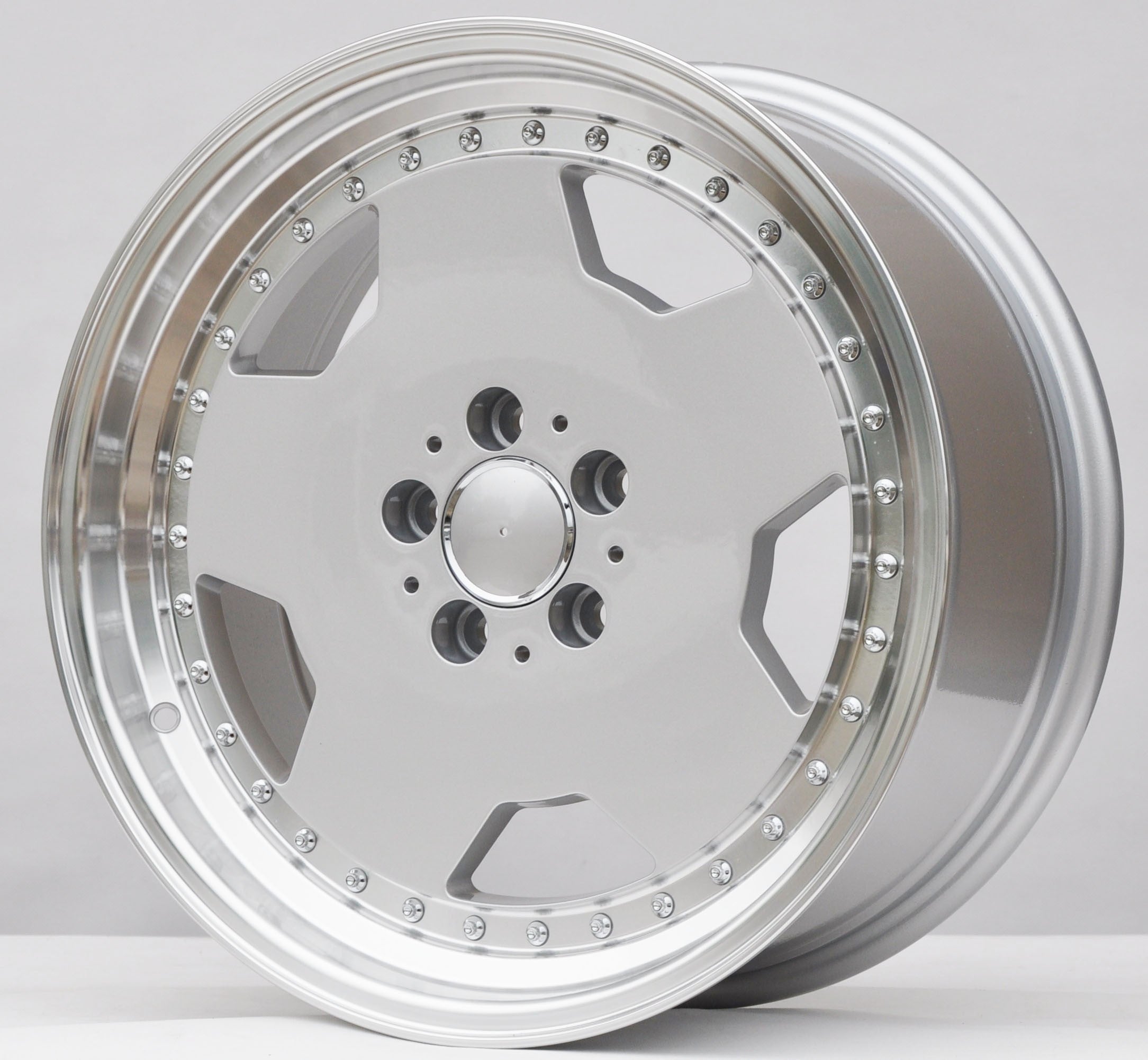 PDW 5852/aero 3 Alufælge 18" 5x112 ET35 – Sølv (sæt á 4)