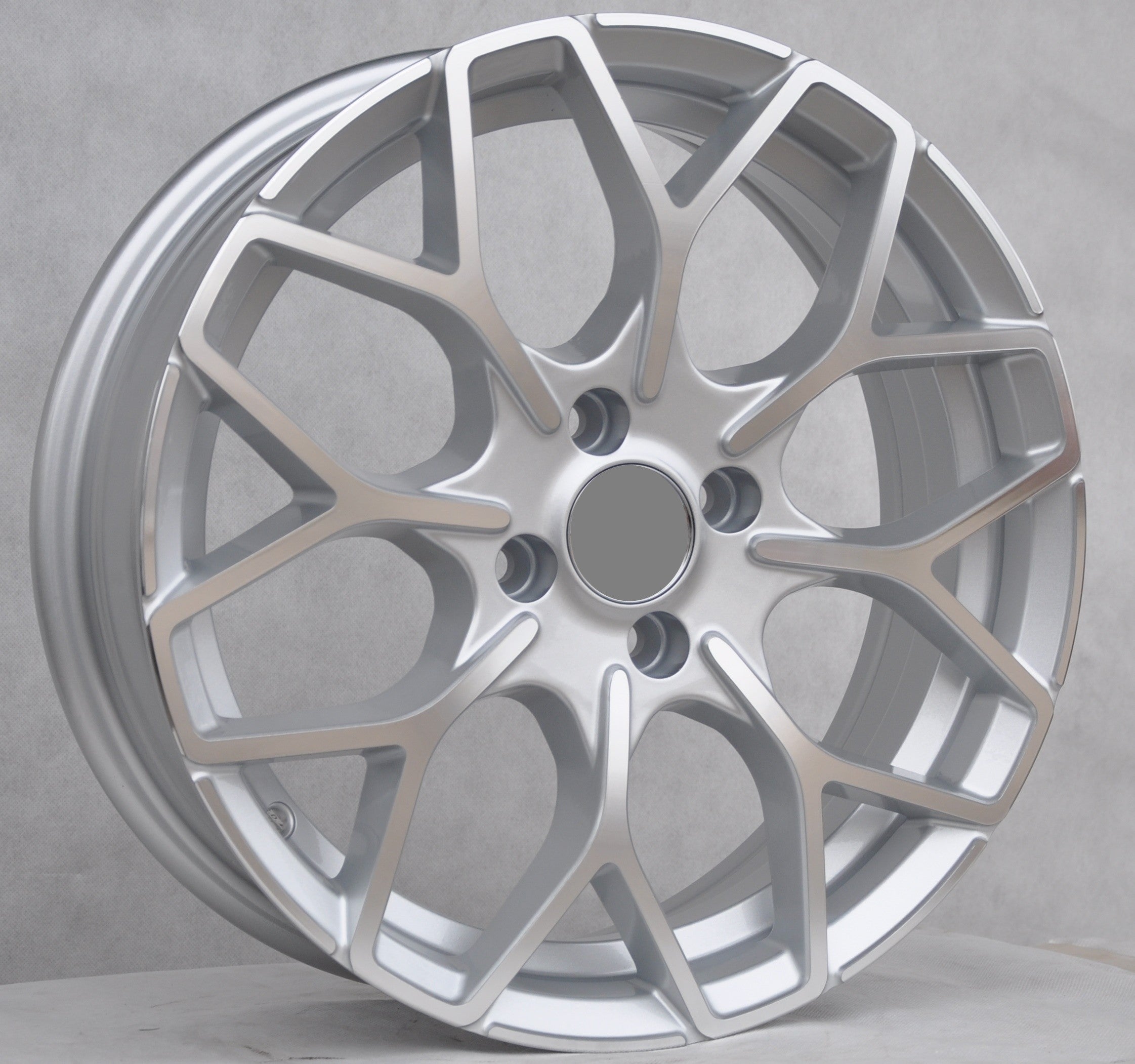 Haxer 1449 Alufælge 18" 4x100 ET30 – Poleret/sølv (sæt á 4)