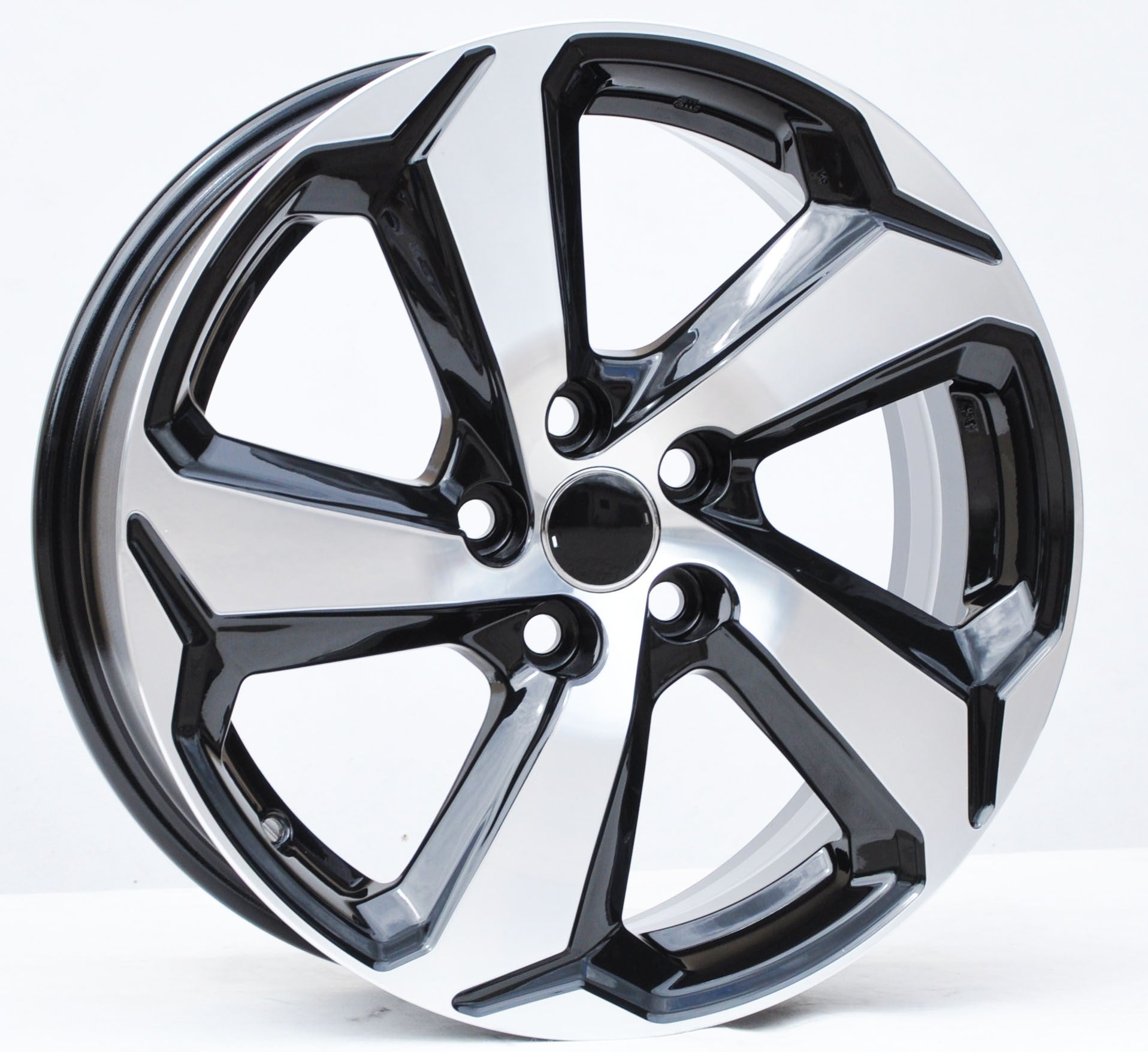 PDW 1013 Alufælge 18" 5x114.3 ET35 – Poleret/sort (sæt á 4)