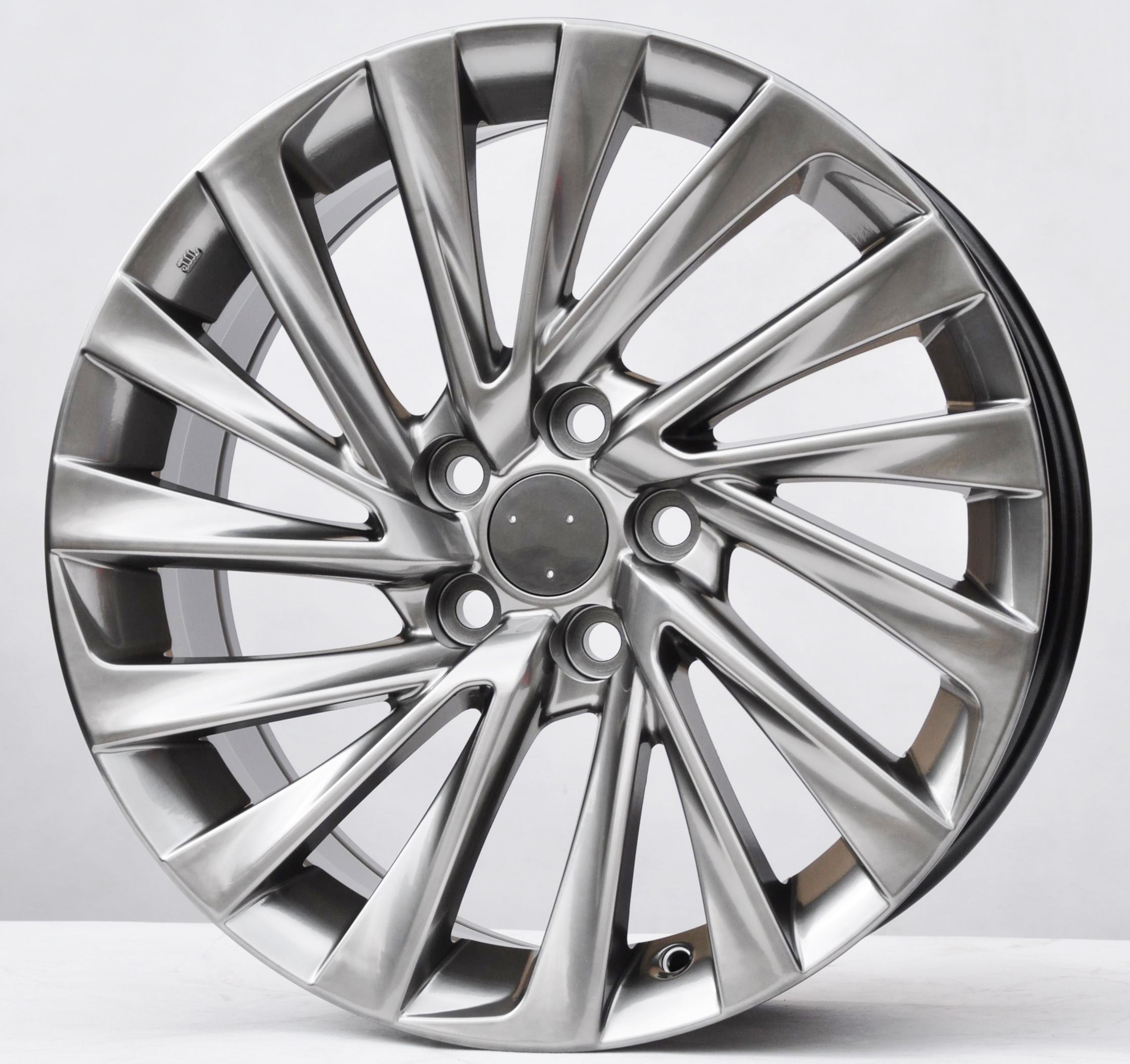 PDW 5716 Alufælge 18" 5x114.3 ET42 – Dymione (sæt á 4)