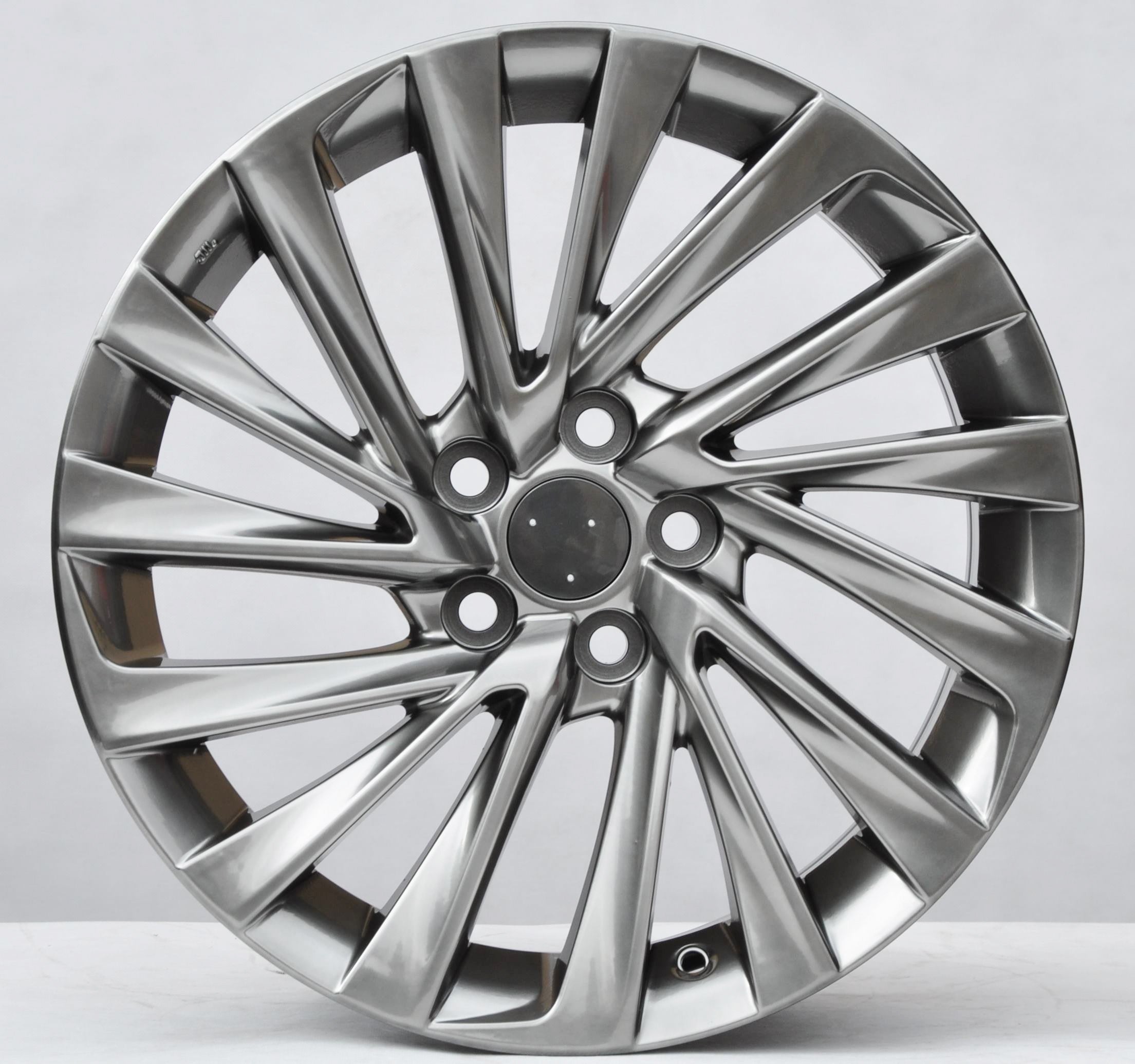 PDW 5716 Alufælge 18" 5x114.3 ET42 – Dymione (sæt á 4)