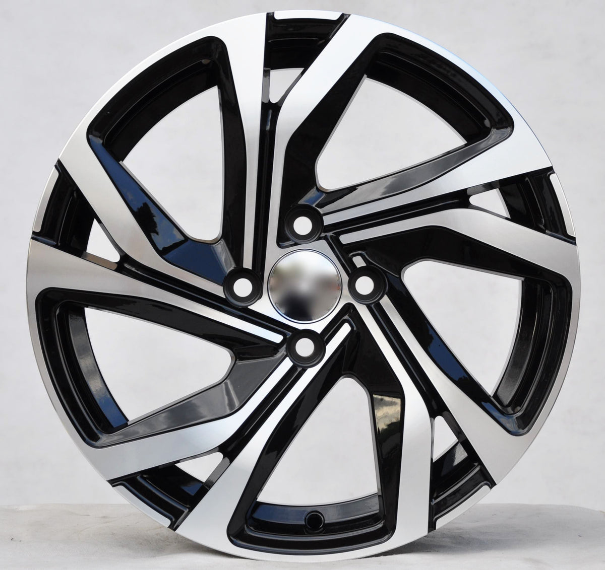 PDW 5762 Alufælge 15" 6J 4x100 ET40 – Poleret/sort (sæt á 4)