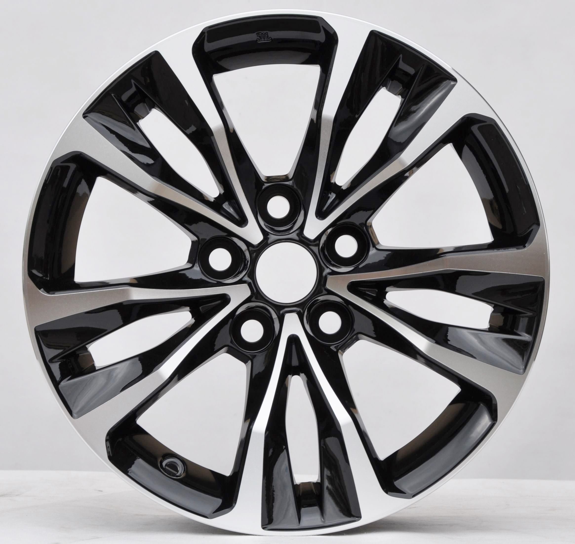 PDW 5499 Alufælge 17" 5x114.3 ET40 – Poleret/sort (sæt á 4)
