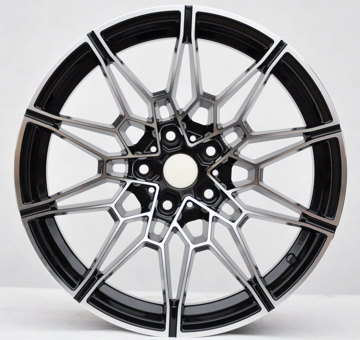 PDW 1674 Alufælge 19" 8/9J 5x120 ET36 – Poleret/sort (sæt á 4)