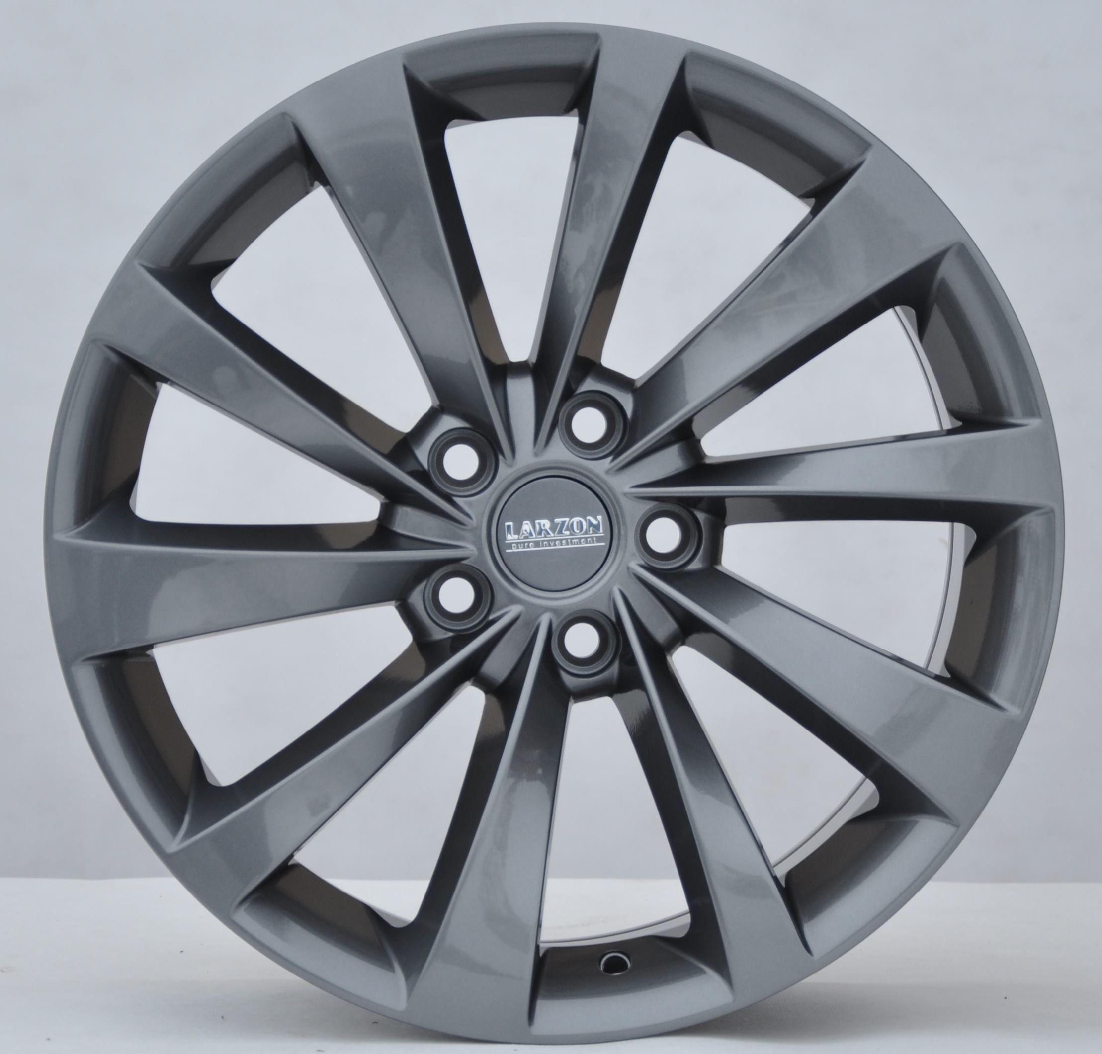 PDW 1396 Alufælge 19" 5x114.3 ET40 – Gun metal (sæt á 4)