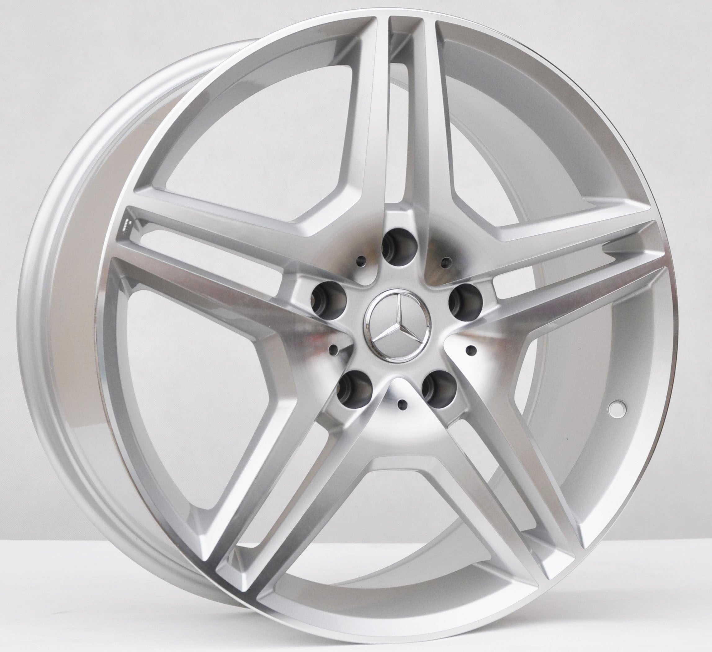 PDW MB96 Alufælge 19" 5x130 ET48 – Poleret/sølv (sæt á 4)