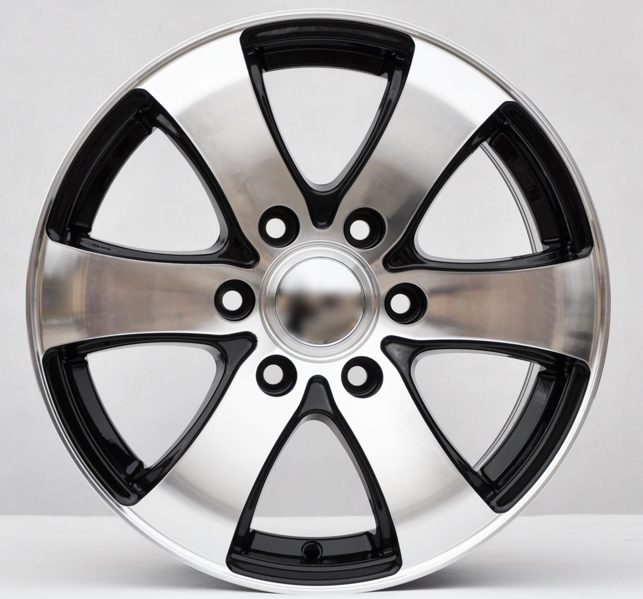 PDW 747 Alufælge 16" 6x130 ET55 – Poleret/sort (sæt á 4)