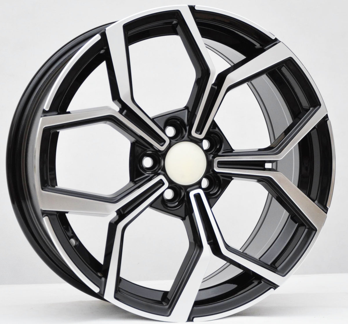 PDW 5952 Alufælge 18" 7,5J 5x112 ET40 – Poleret/sort pulverlakeret (sæt á 4)