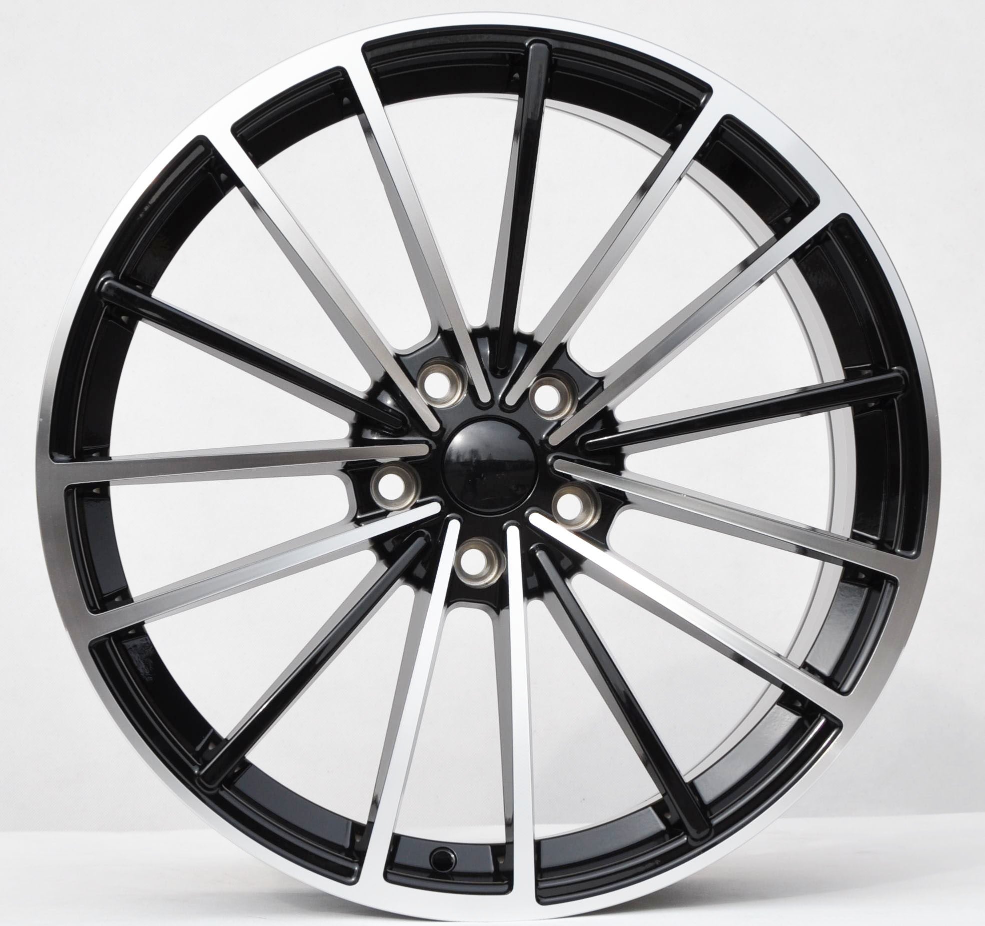PDW 0383 Alufælge 19" 5x112 ET45 – Poleret/sort (sæt á 4)