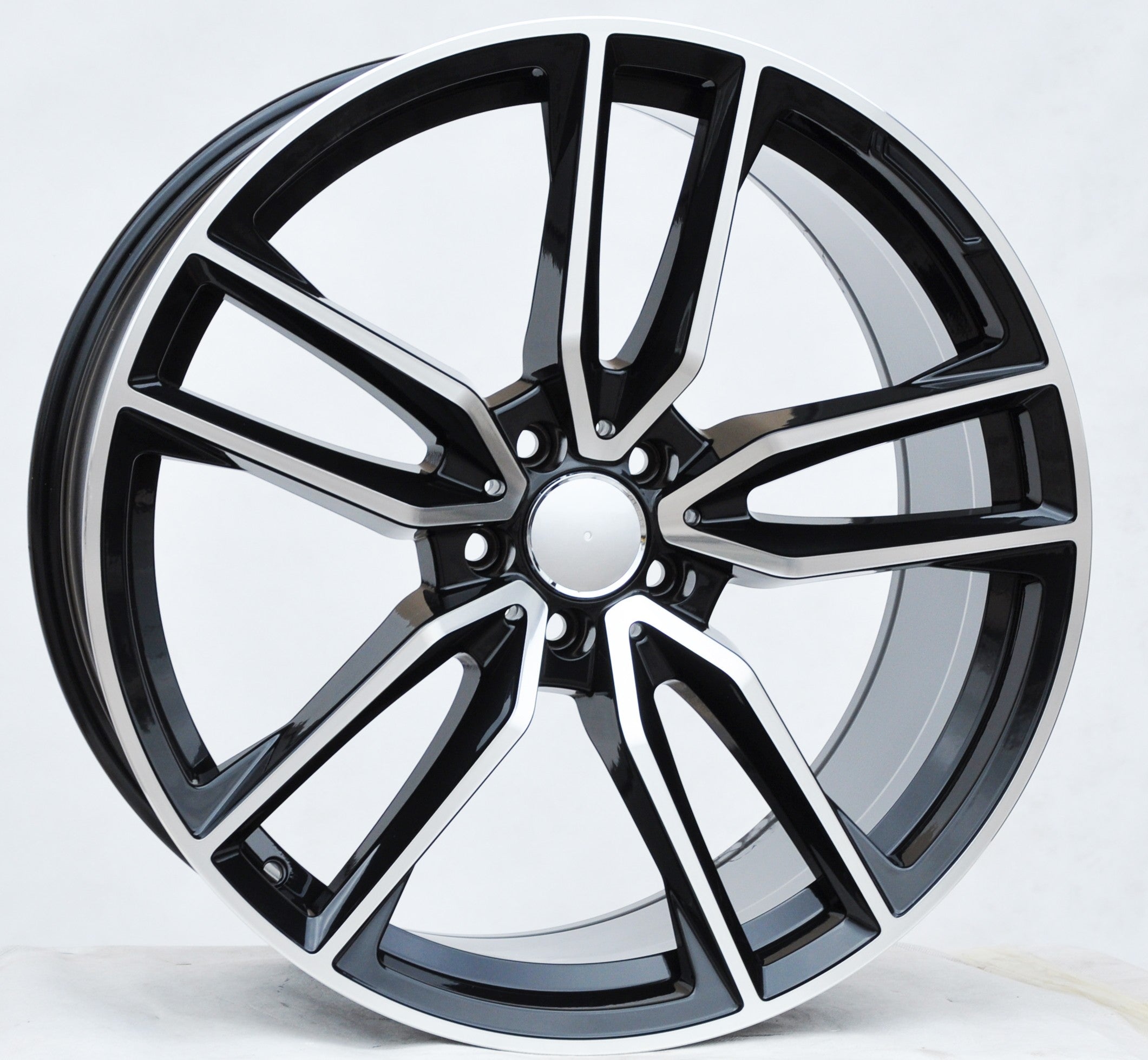 PDW 5610 Alufælge 21" 5x112 ET46 – Poleret/sort (sæt á 4)