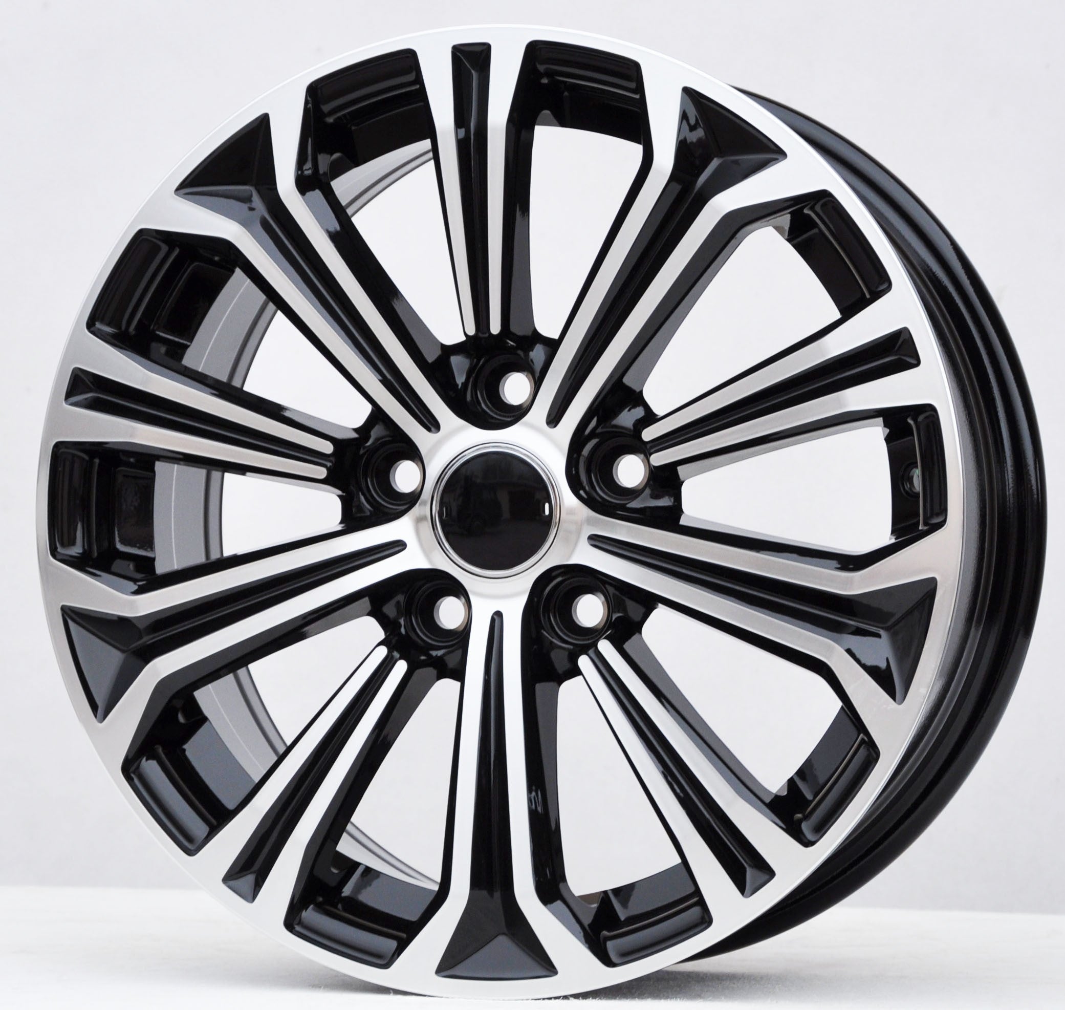 PDW 5845 Alufælge 17" 5x114.3 ET40 – Poleret/sort (sæt á 4)