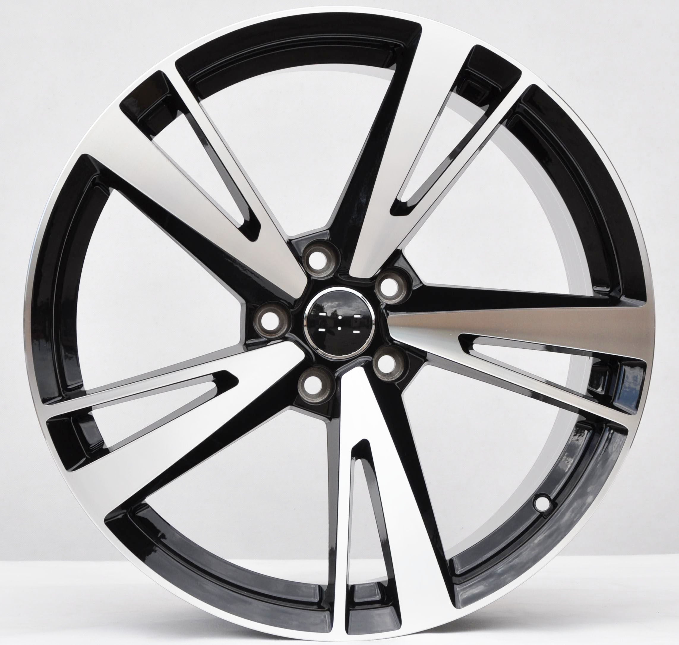 PDW 5553 Alufælge 19" 5x112 ET40 – Poleret/sort (sæt á 4)