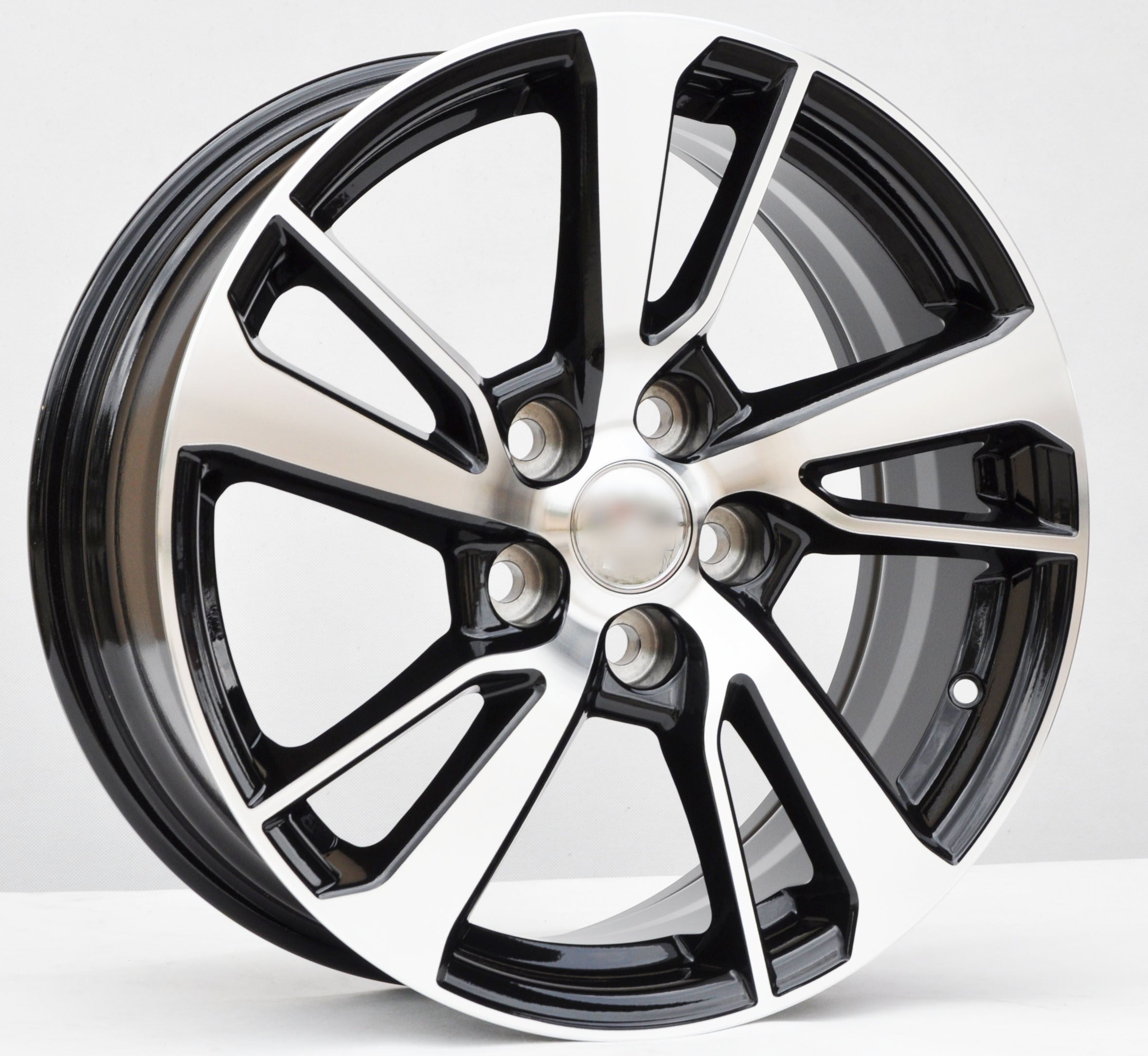 PDW 5300 Alufælge 17" 5x114.3 ET35 – Poleret/sort (sæt á 4)