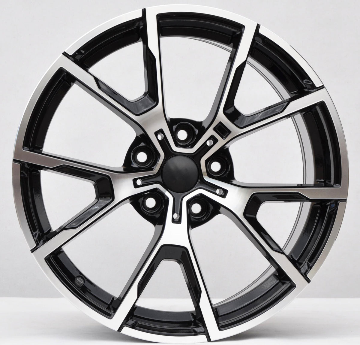 PDW 5601/1740 Alufælge 17" 7,5J 5x112 ET40 – Poleret/sort (sæt á 4)