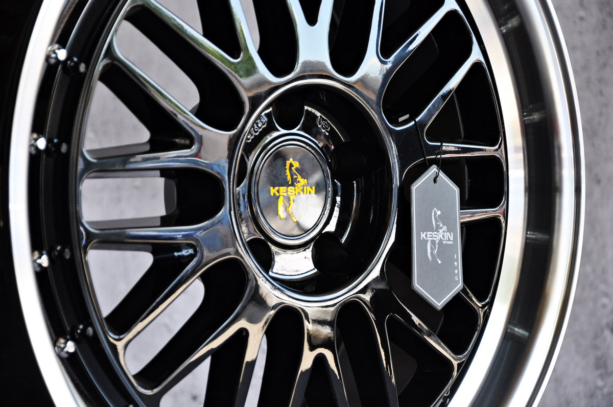 Keskin KT22 Alufælge 20" 8,5J 5x120 ET35 – Sort m. poleret kant (sæt á 4)