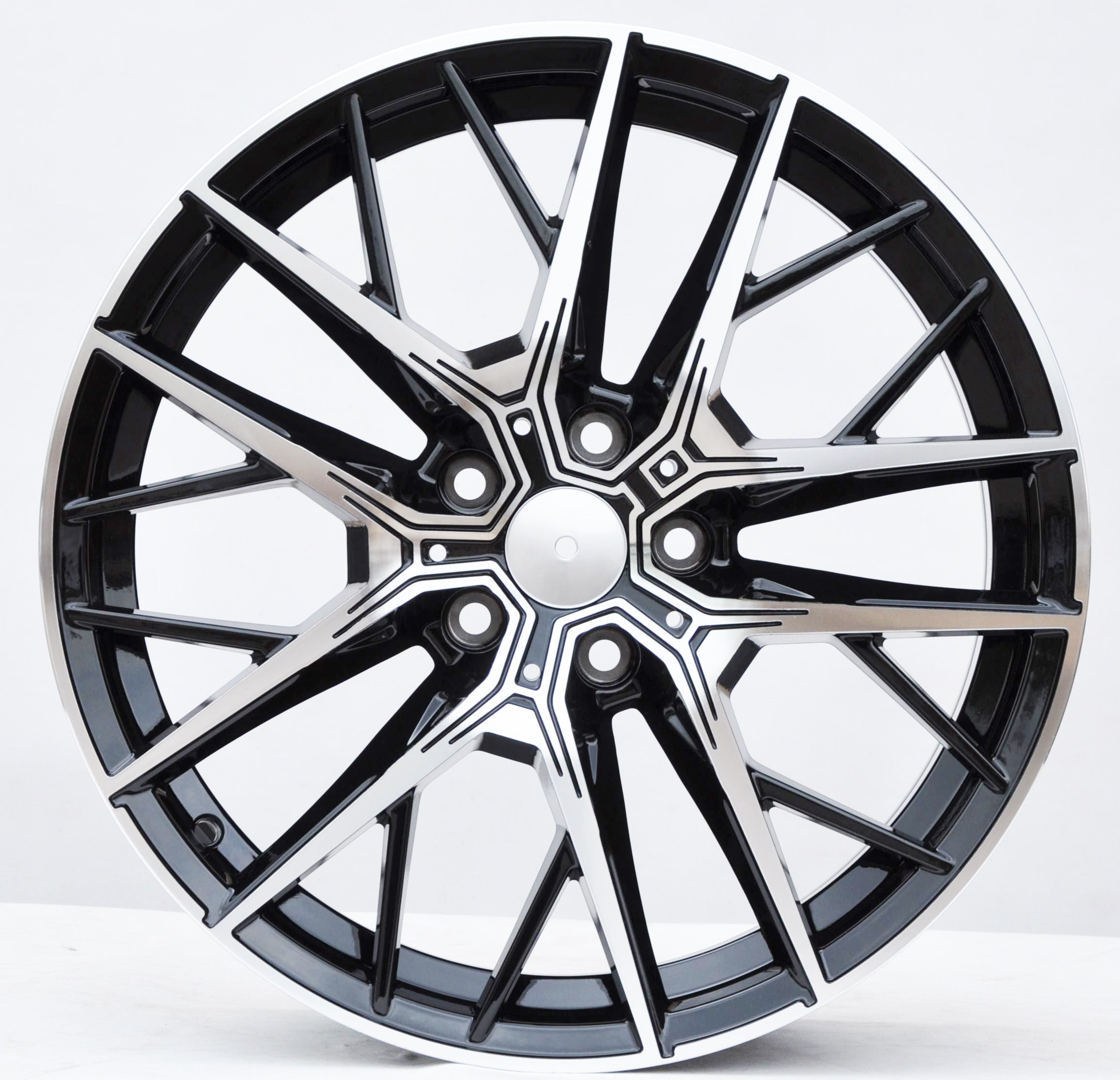 PDW 5080 Alufælge 17" 5x112 ET28 – Poleret/sort (sæt á 4)