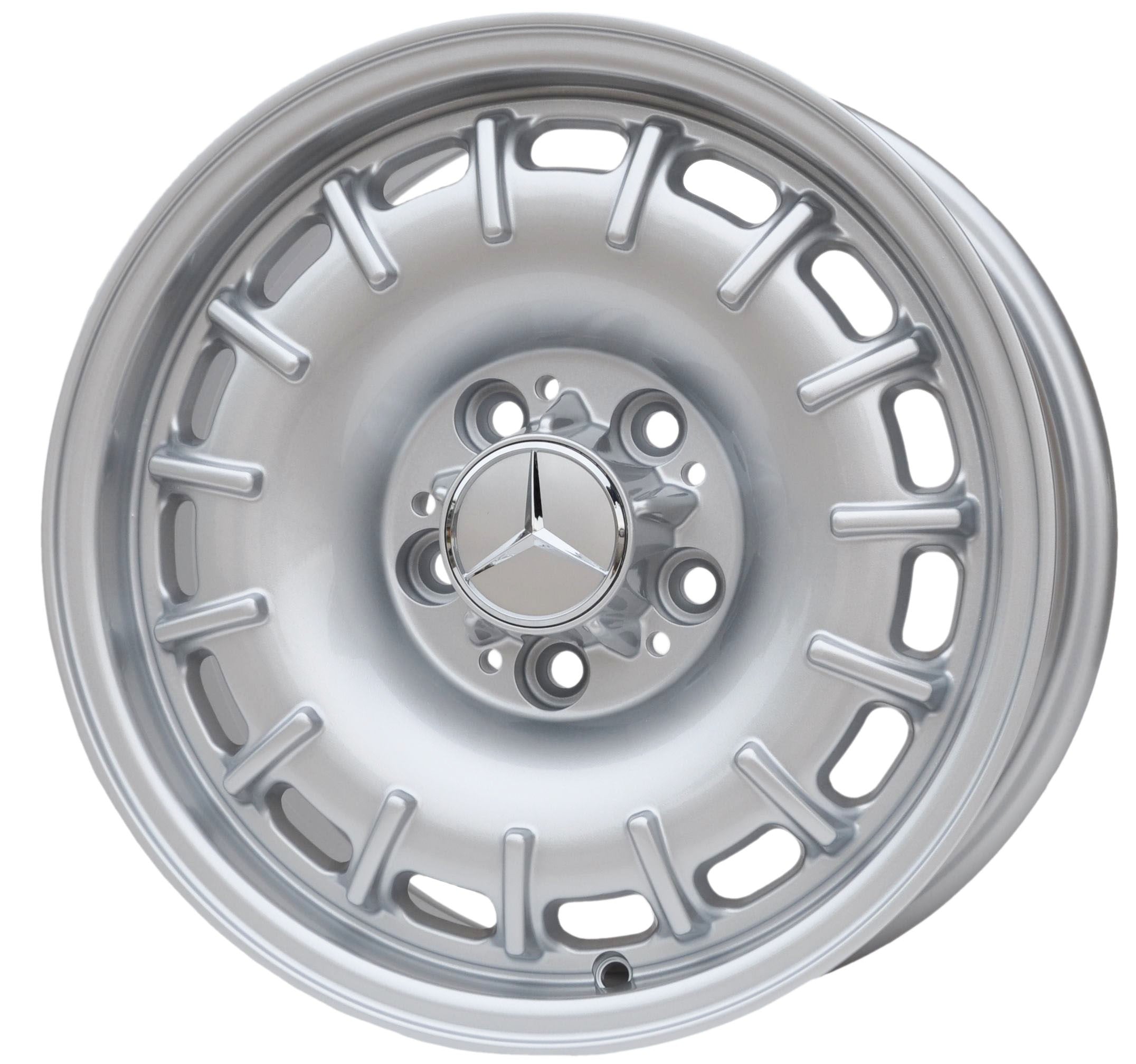 Toro Corsa 1370 Alufælge 15" 5x112 ET20 – Hyper silver (sæt á 4)