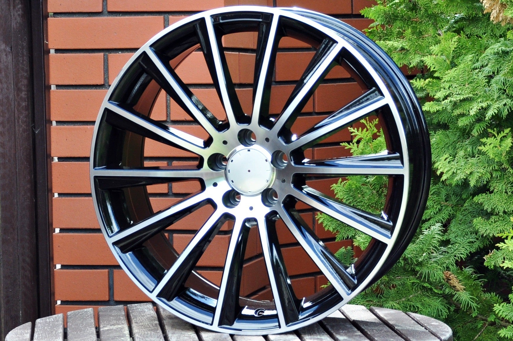 PDW 1048 Alufælge 16" 5x112 ET40 – Poleret/sort (sæt á 4)