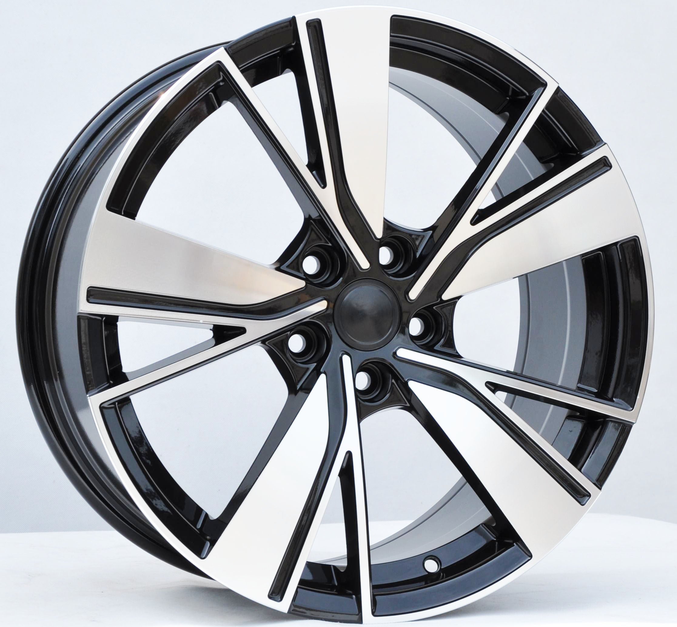 PDW 1988 Alufælge 18" 5x112 ET45 – Poleret/sort (sæt á 4)