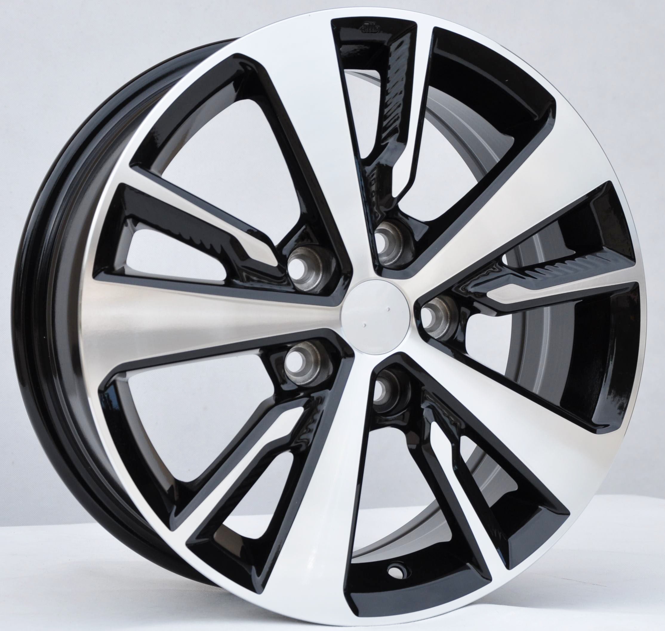 PDW 0400 Alufælge 16" 5x114.3 ET40 – Poleret/sort (sæt á 4)