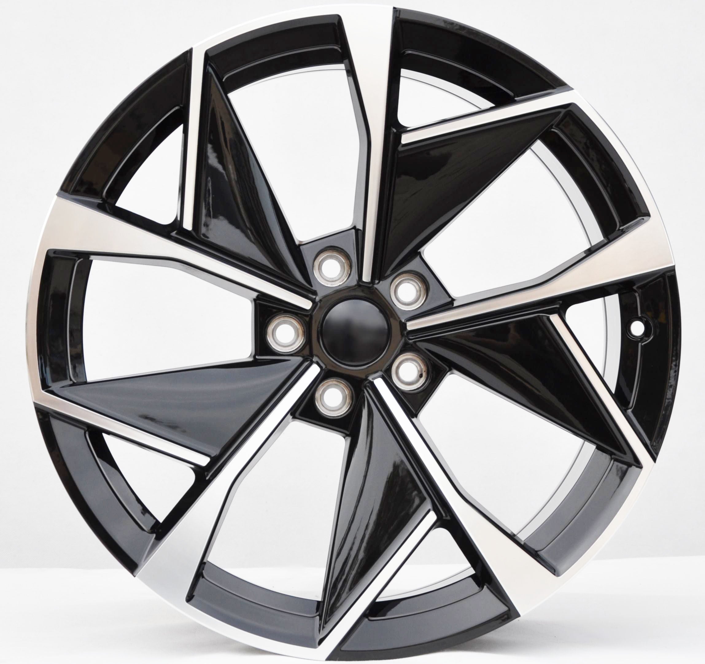 PDW 5638 Alufælge 19" 5x112 ET45 – Poleret/sort (sæt á 4)