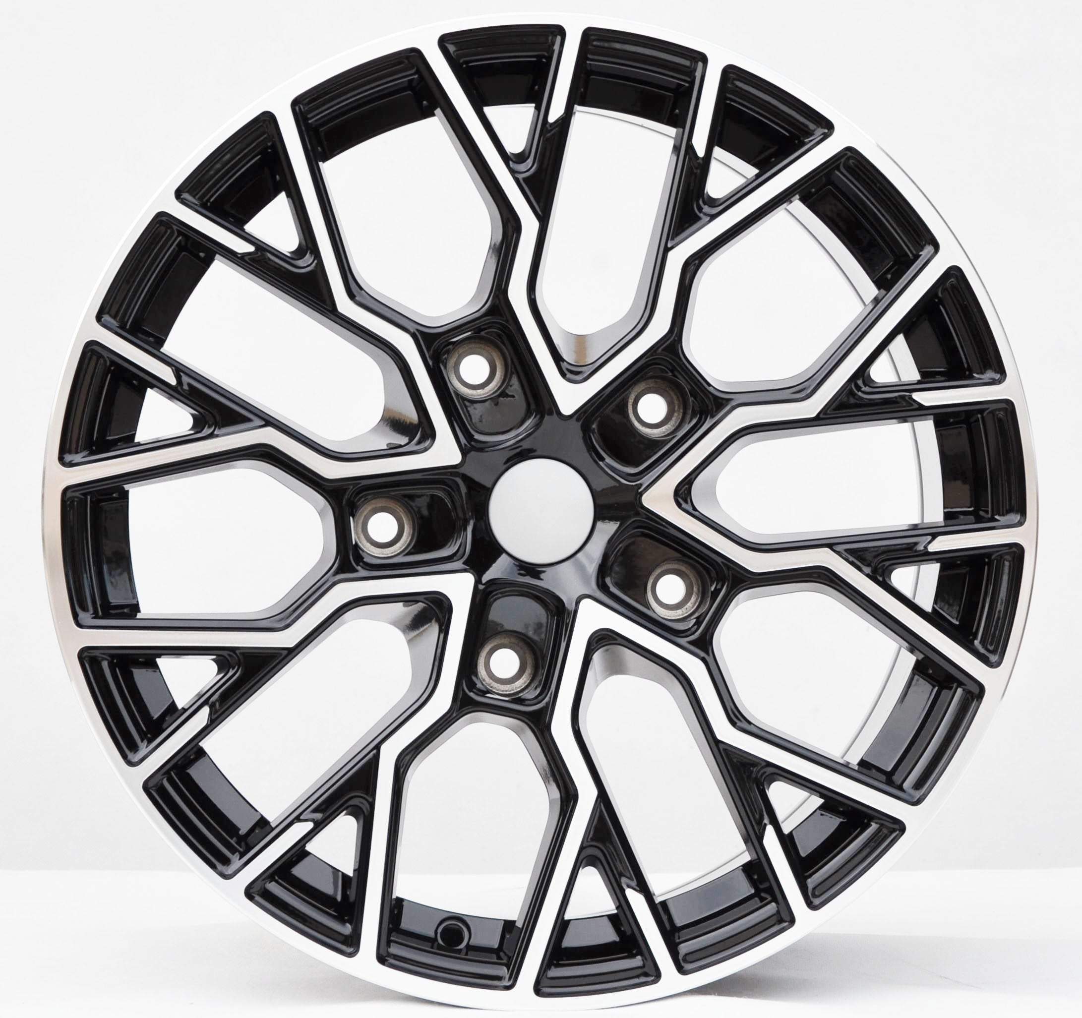 PDW 5658 Alufælge 18" 5x160 ET48 – Poleret/sort (sæt á 4)