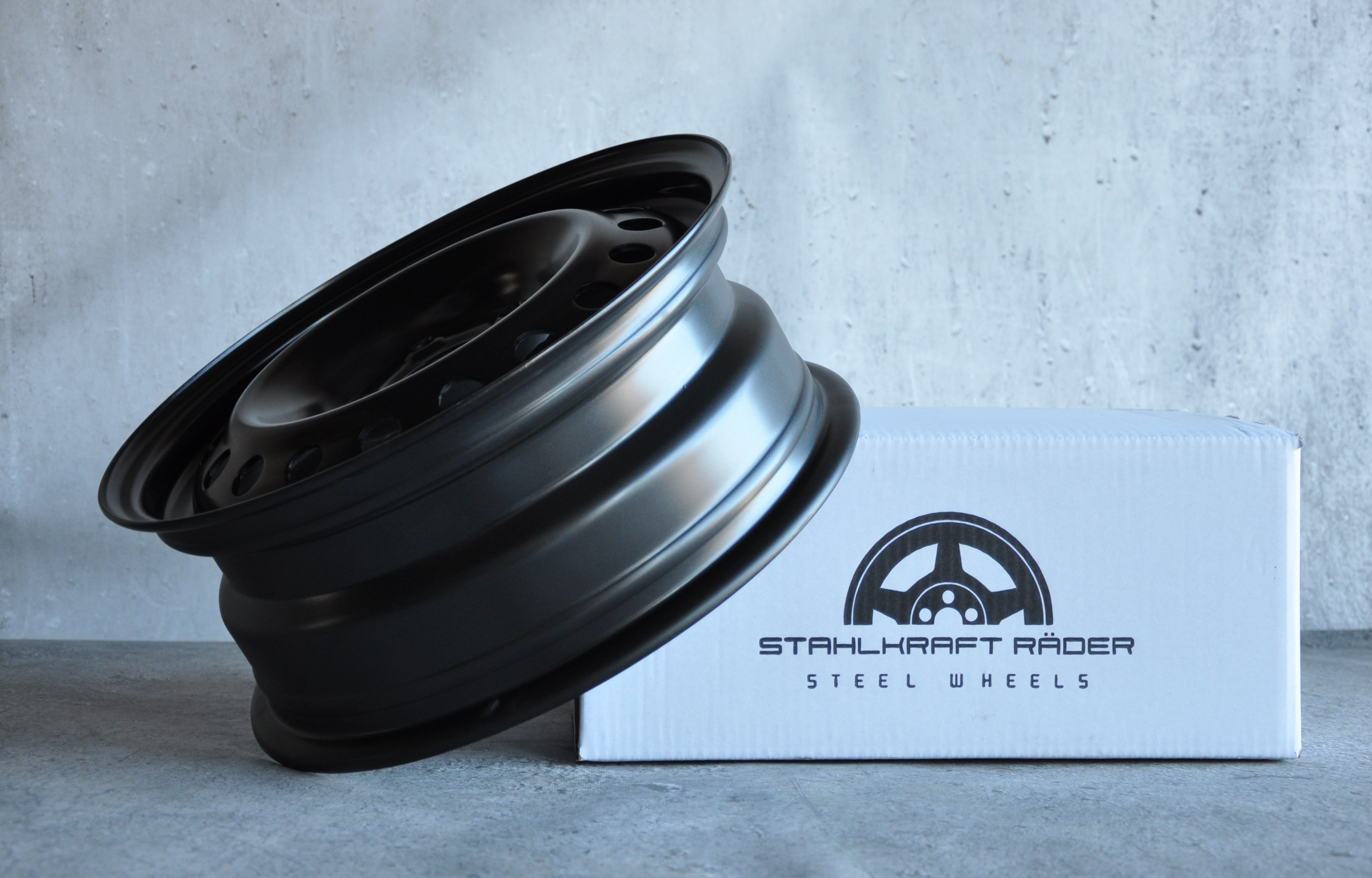 Stahlkraft Rader A15 Stålfælge 15" 5x114.3 ET46 – Sort (stk)