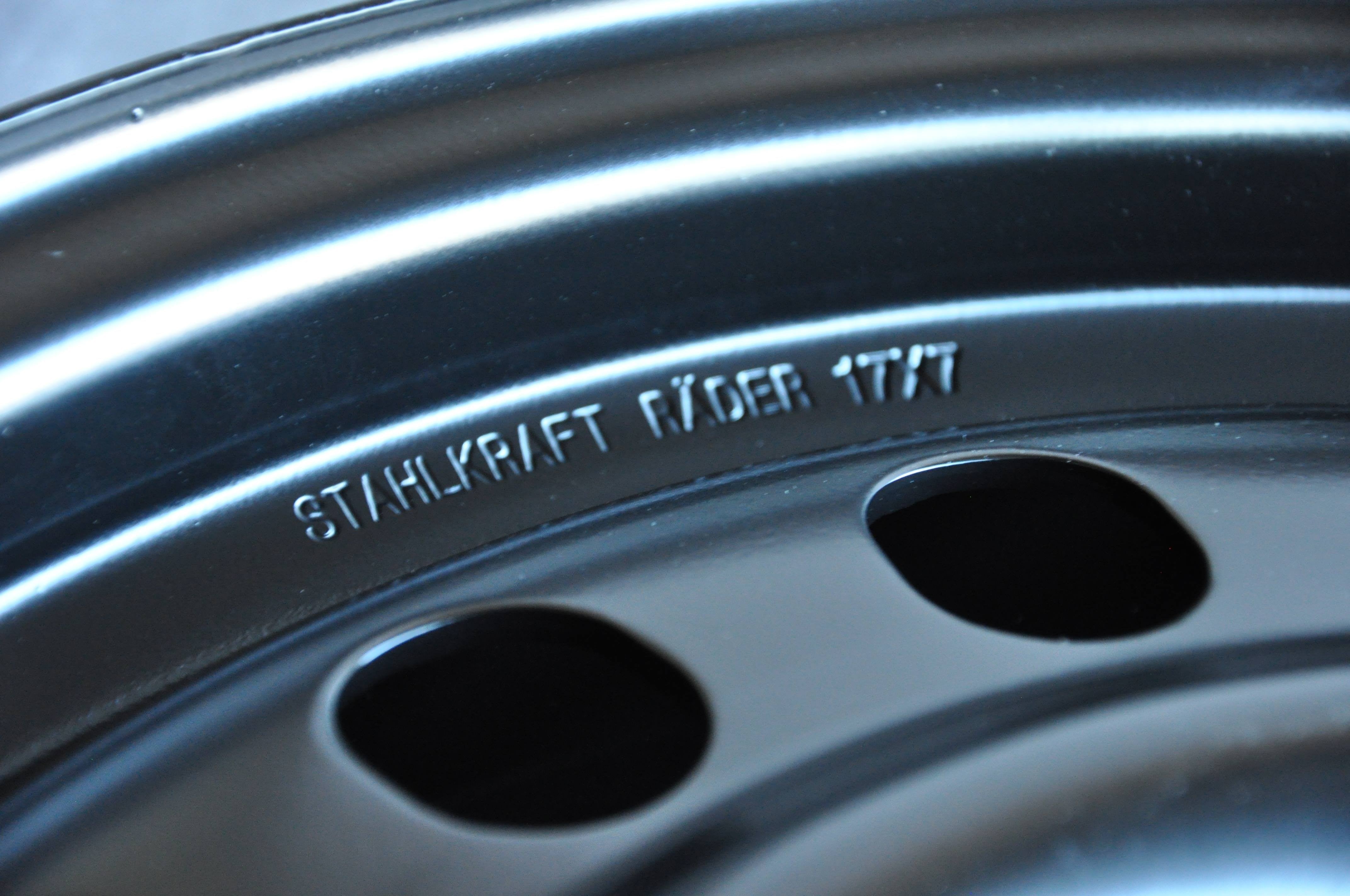 Stahlkraft Rader A17 Stålfælge 17" 5x114.3 ET43.5 – Sort (stk)