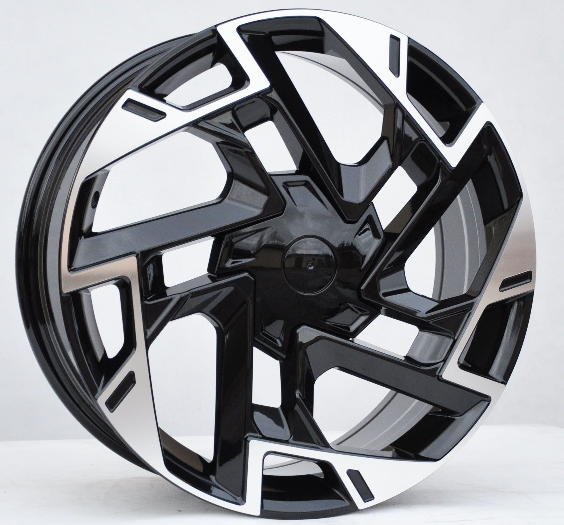 PDW 1927 Alufælge 18" 5x114.3 ET51 – Poleret/sort (sæt á 4)