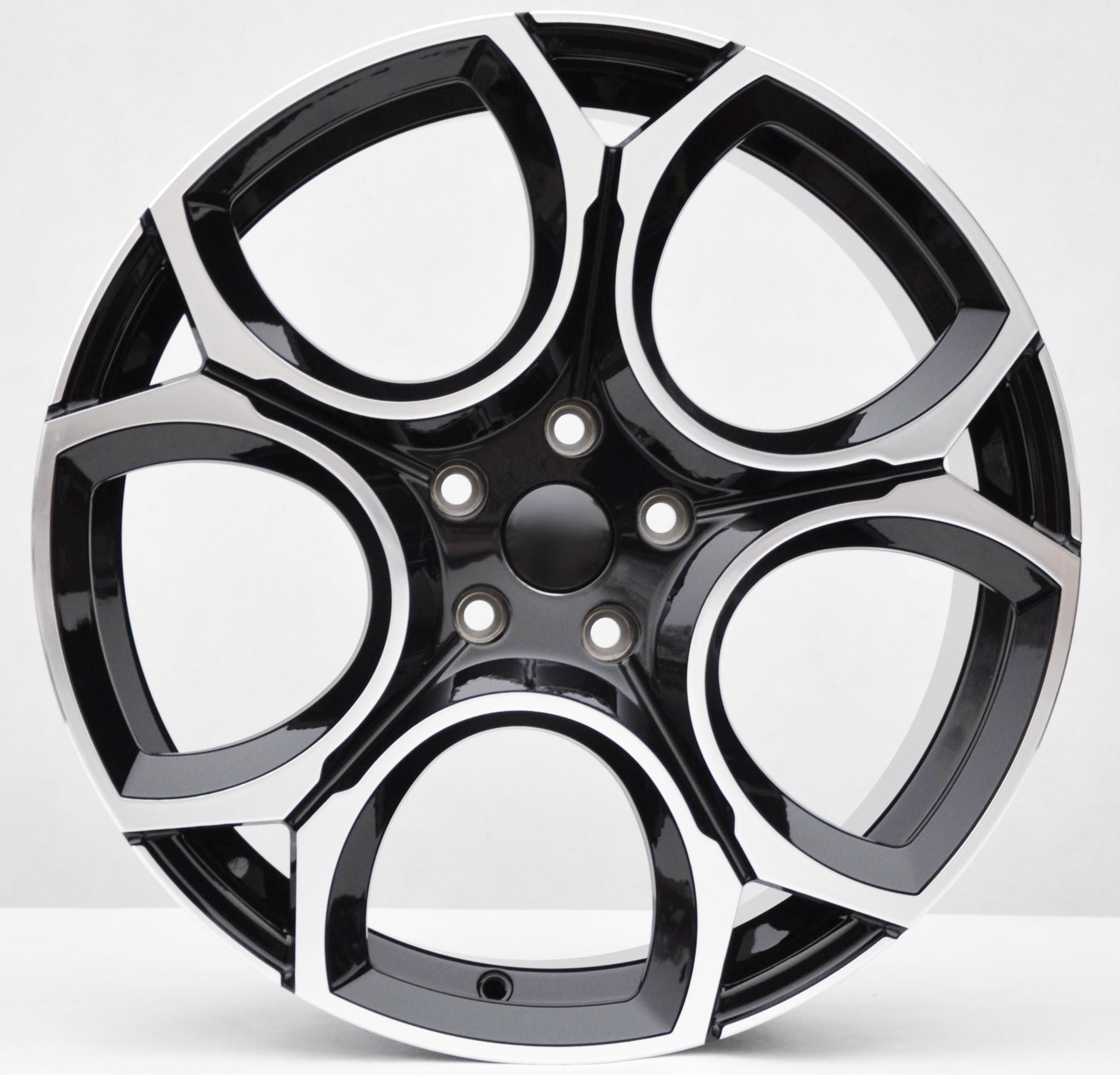 PDW 5162/5656 Alufælge 19" 5x112 ET45 – Poleret/sort (sæt á 4)
