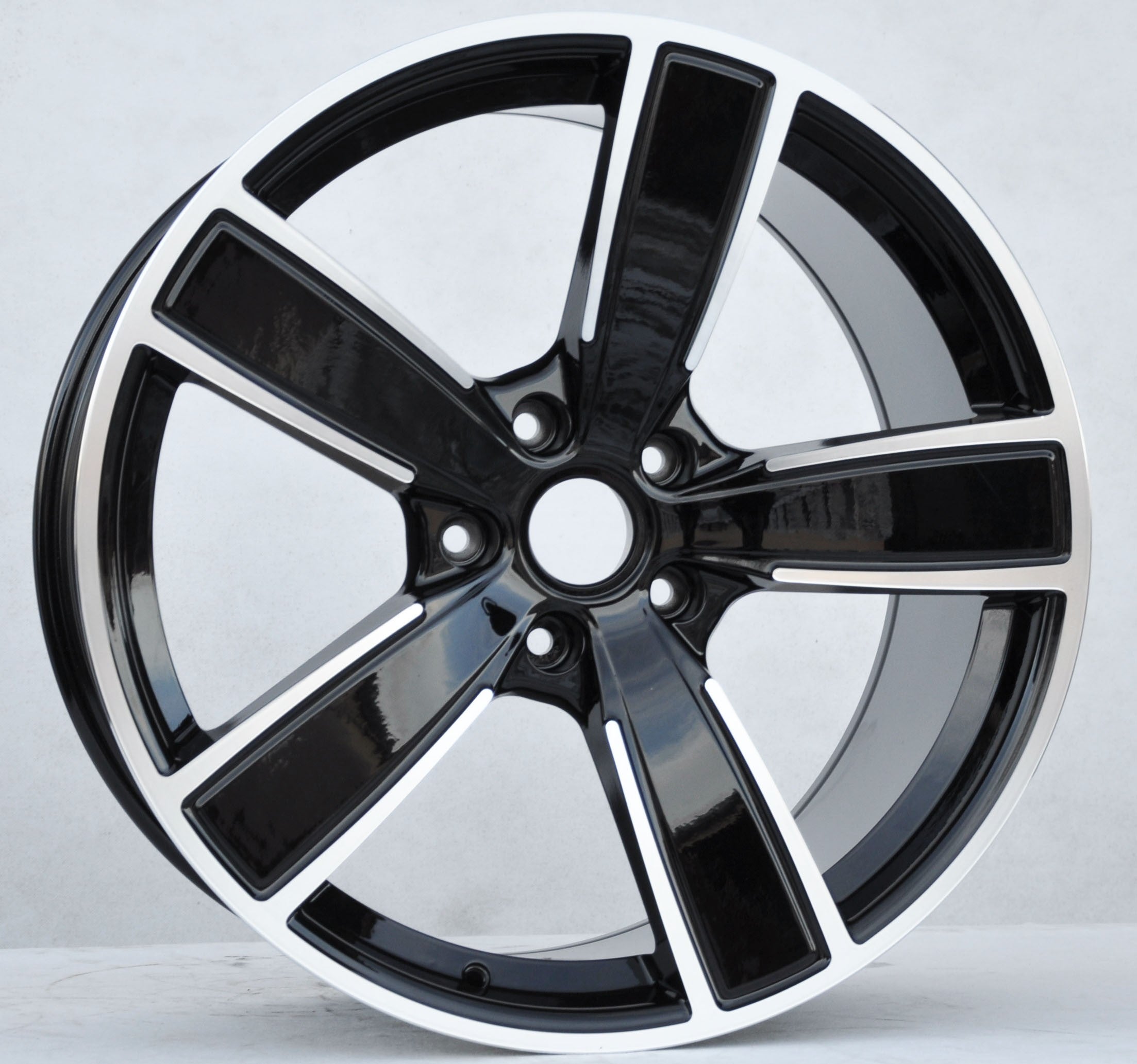 PDW 5082 Alufælge 21" 5x130 ET46 – Poleret/sort (sæt á 4)