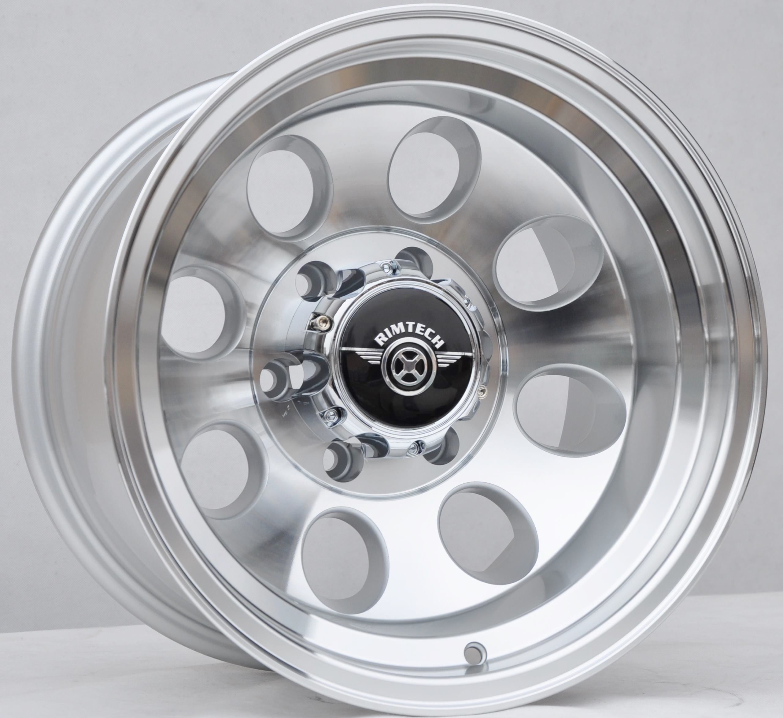 PDW 997 Alufælge 16" 6x139.7 ET-44 – Poleret/sølv (sæt á 4)