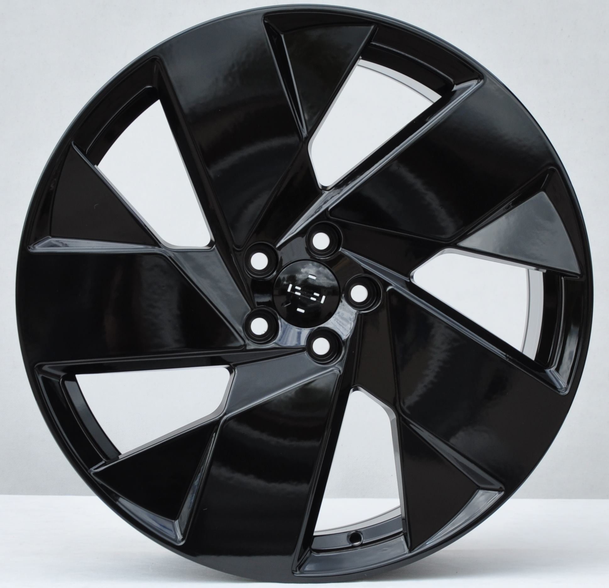 PDW 402 Alufælge 20" 5x108 ET50.5 – Sort (sæt á 4)