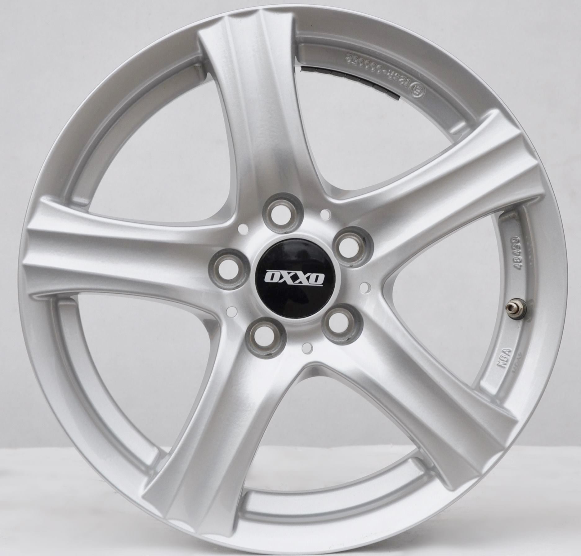 itWheels rg14-6015/kba48430 Alufælge 15" 5x100 ET38 – Sølv (sæt á 4)
