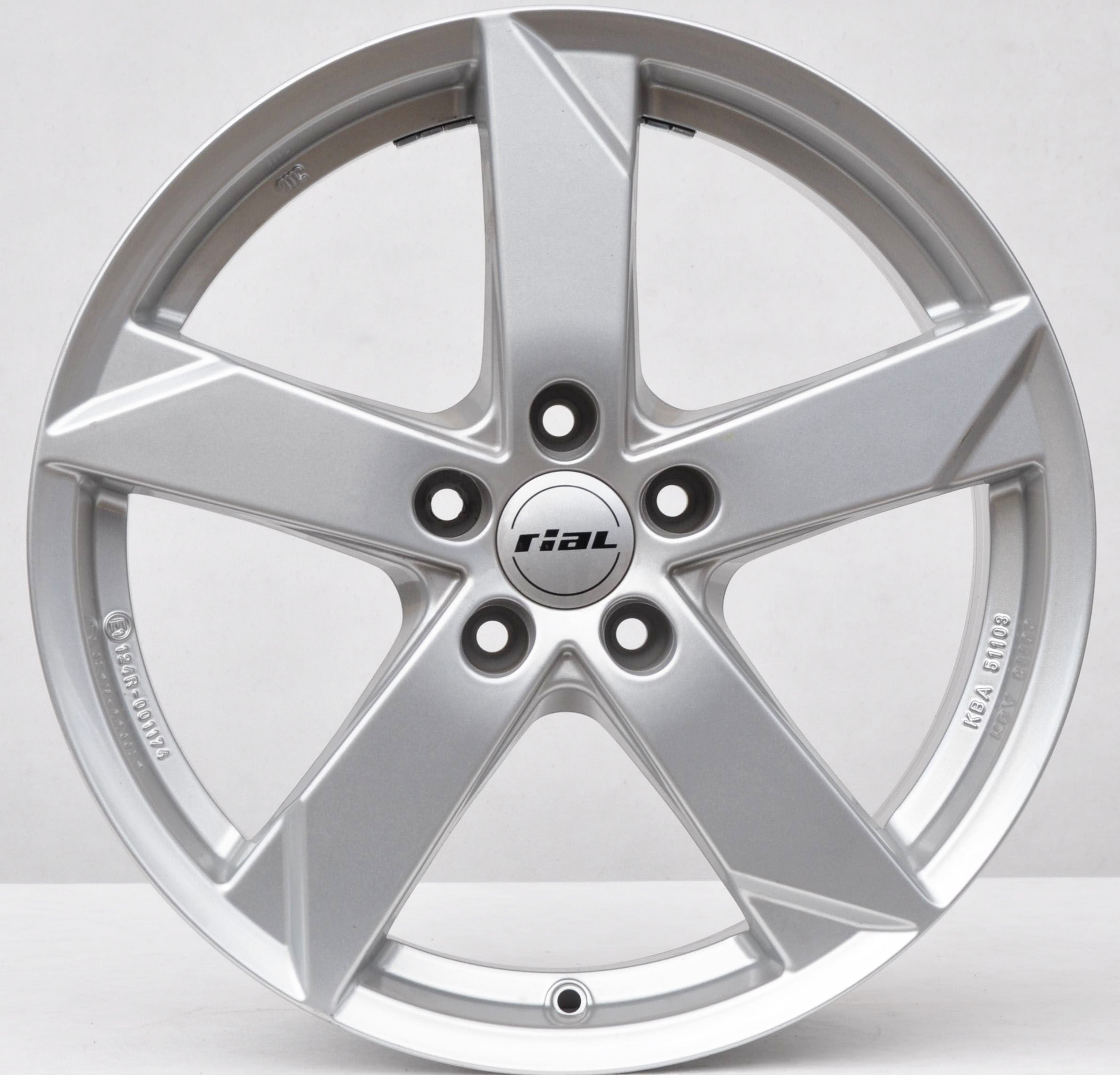 Rial KODIAK-KBA51103 Alufælge 18" 5x114.3 ET45 – Sølv (sæt á 4)
