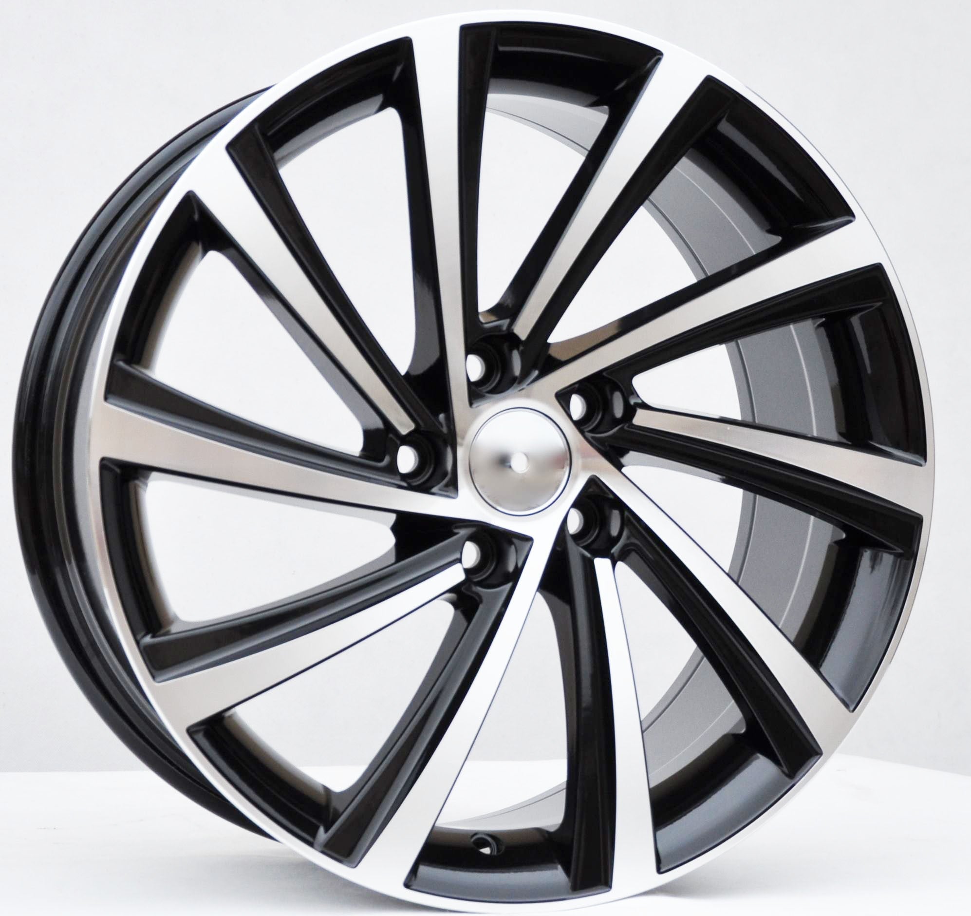 PDW 2403 Alufælge 19" 5x112 ET45 – Poleret/sort (sæt á 4)