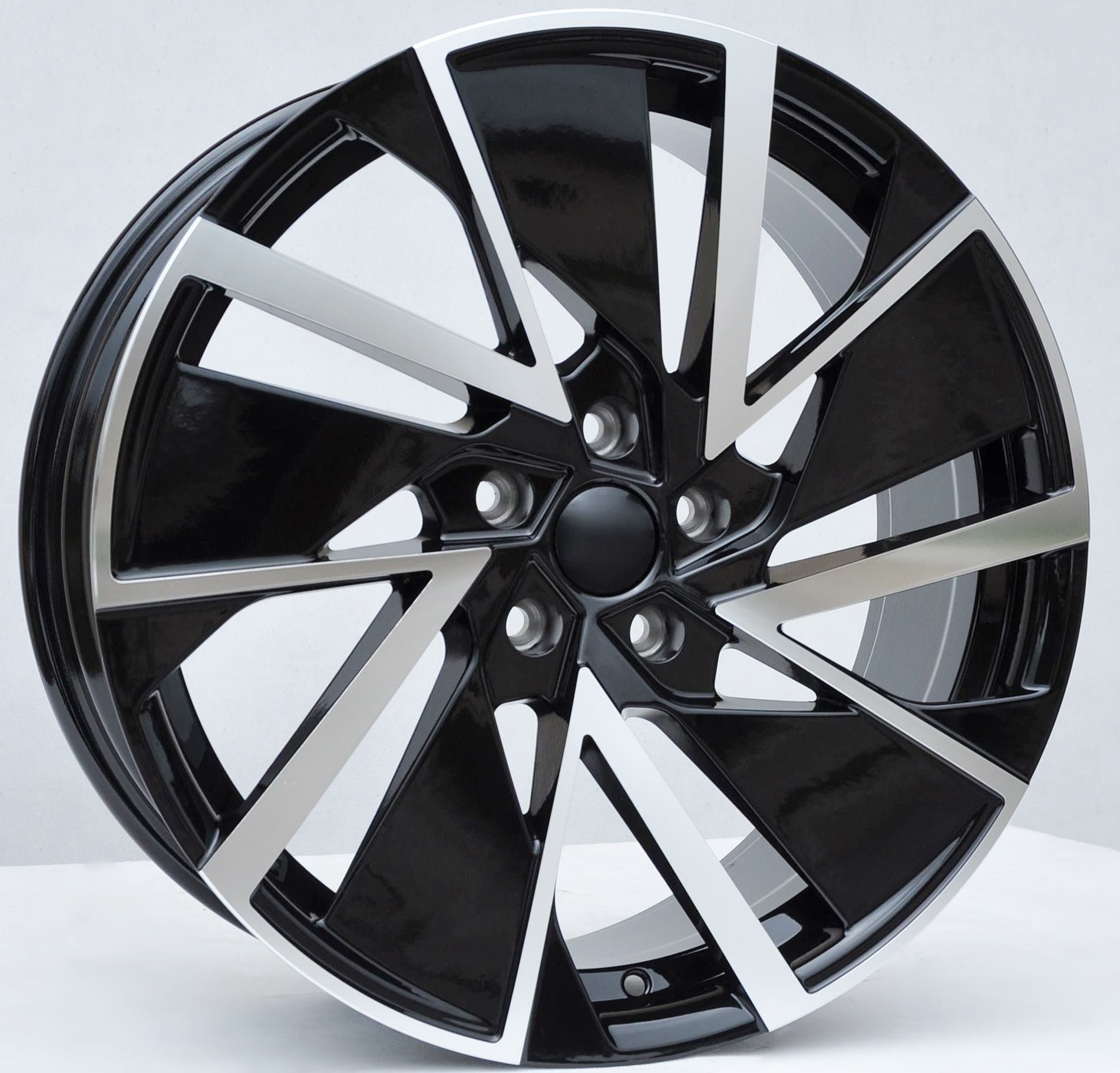 PDW 0445 Alufælge 19" 5x112 ET45 – Poleret/sort/miedziany półmat (sæt á 4)