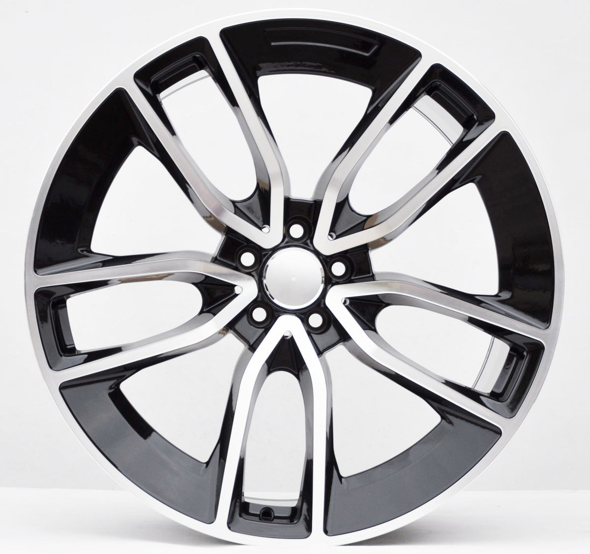 PDW 5949 Alufælge 22" 10/11,5J 5x112 ET45 – Poleret/sort pulverlakeret (sæt á 4)