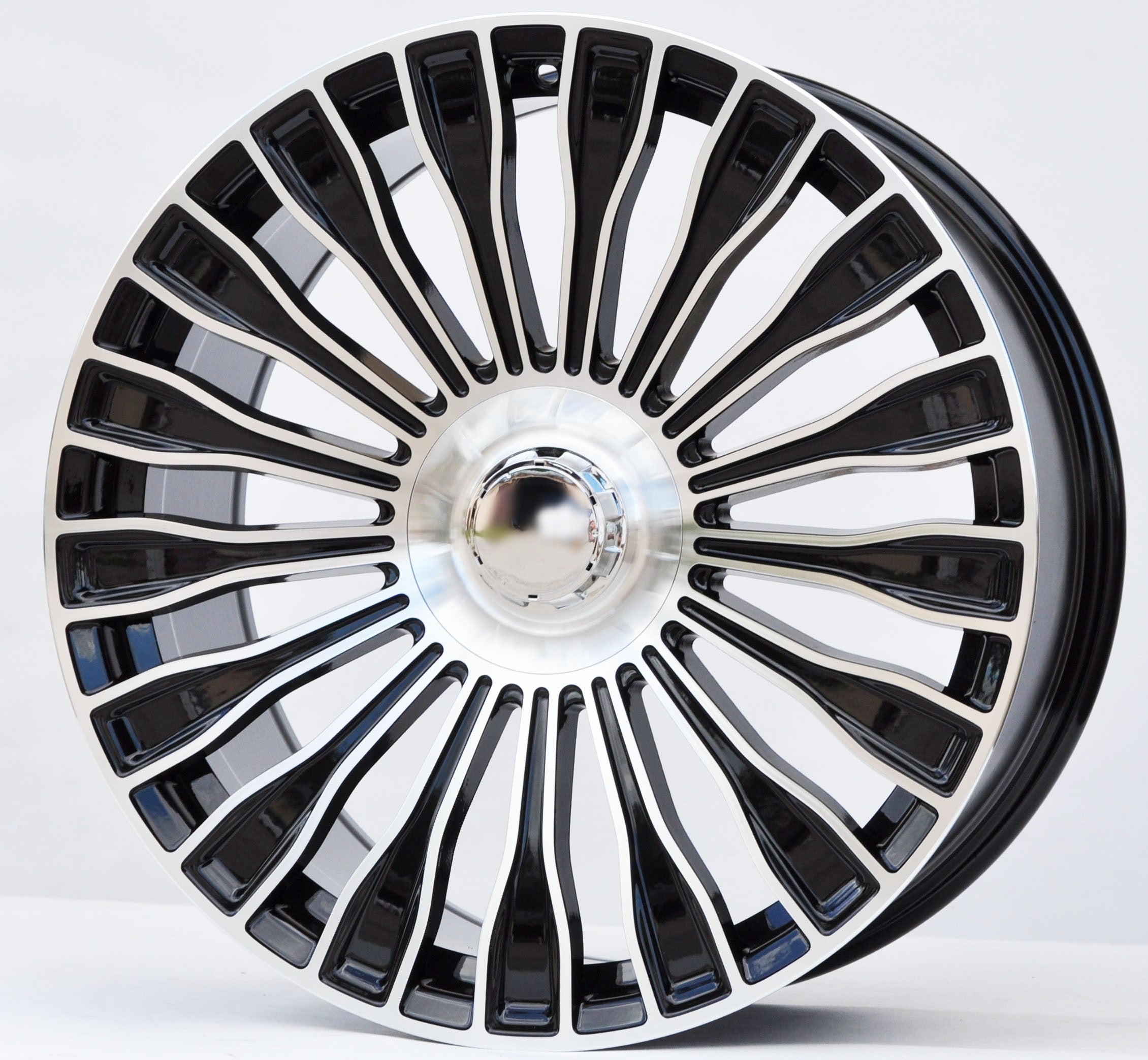 PDW 0313 Alufælge 22" 5x112 ET32 – Poleret/sort (sæt á 4)