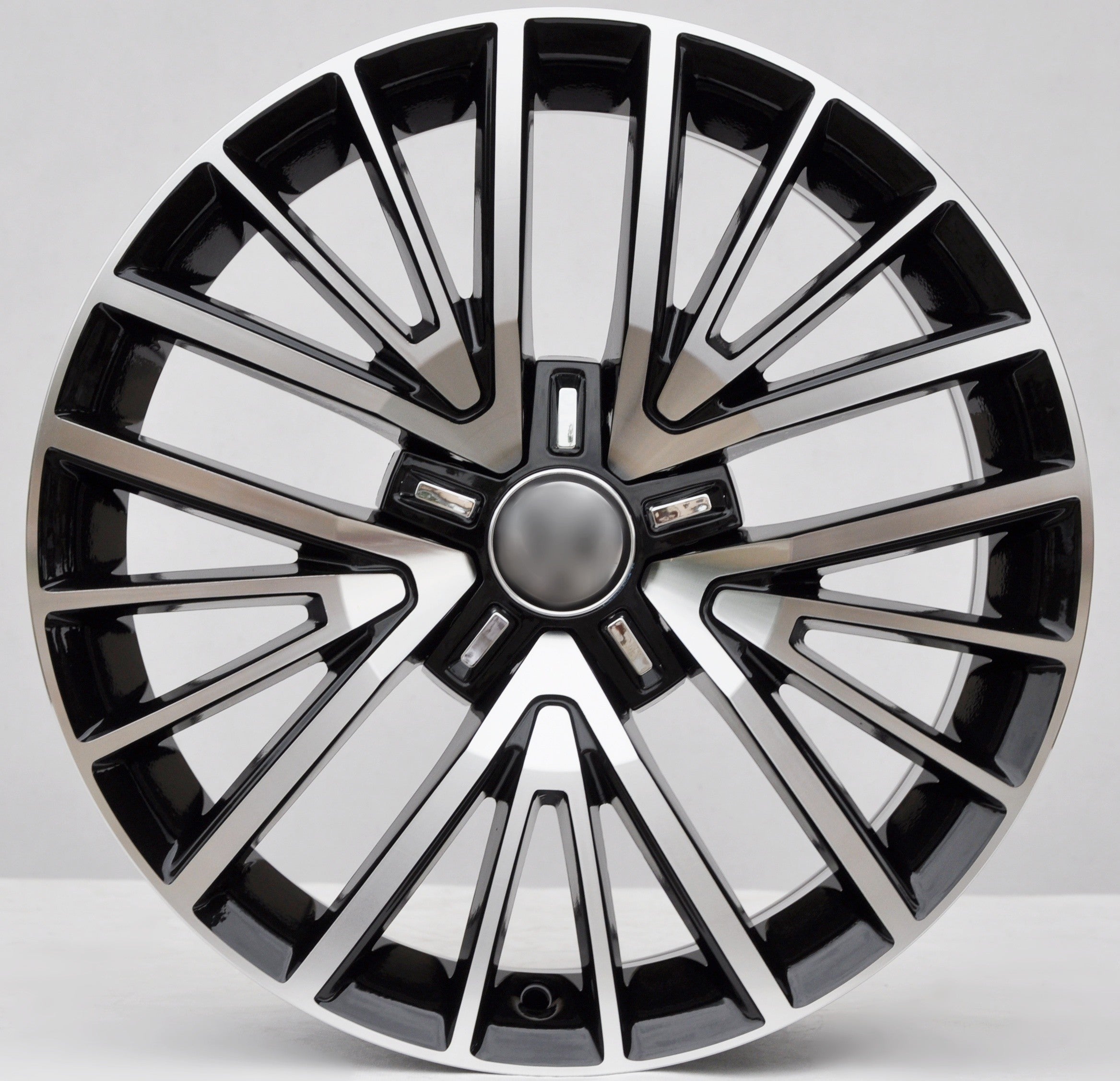 PDW 7035 Alufælge 17" 5x112 ET50 – Poleret/sort (sæt á 4)