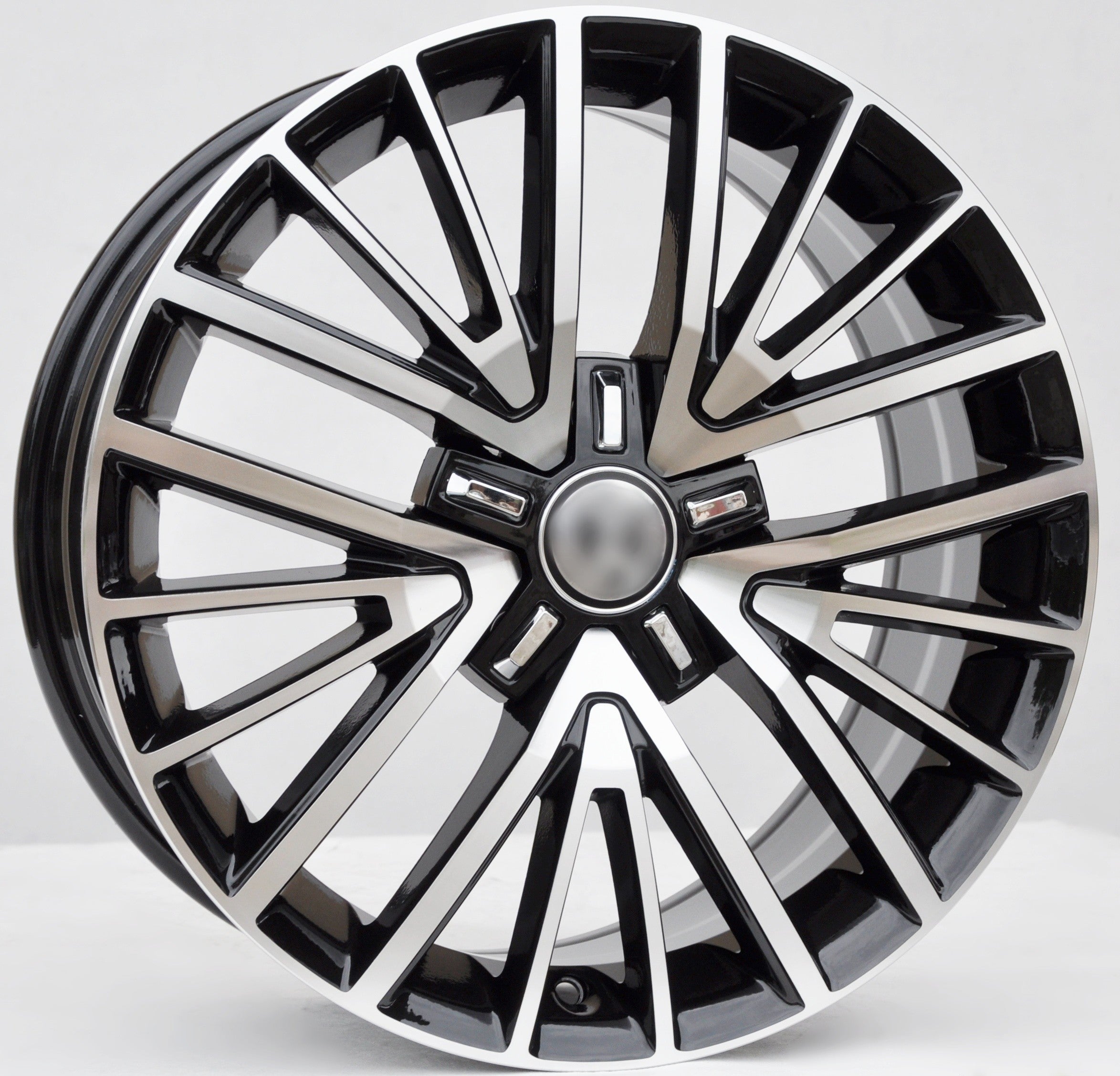 PDW 7035 Alufælge 17" 5x112 ET50 – Poleret/sort (sæt á 4)