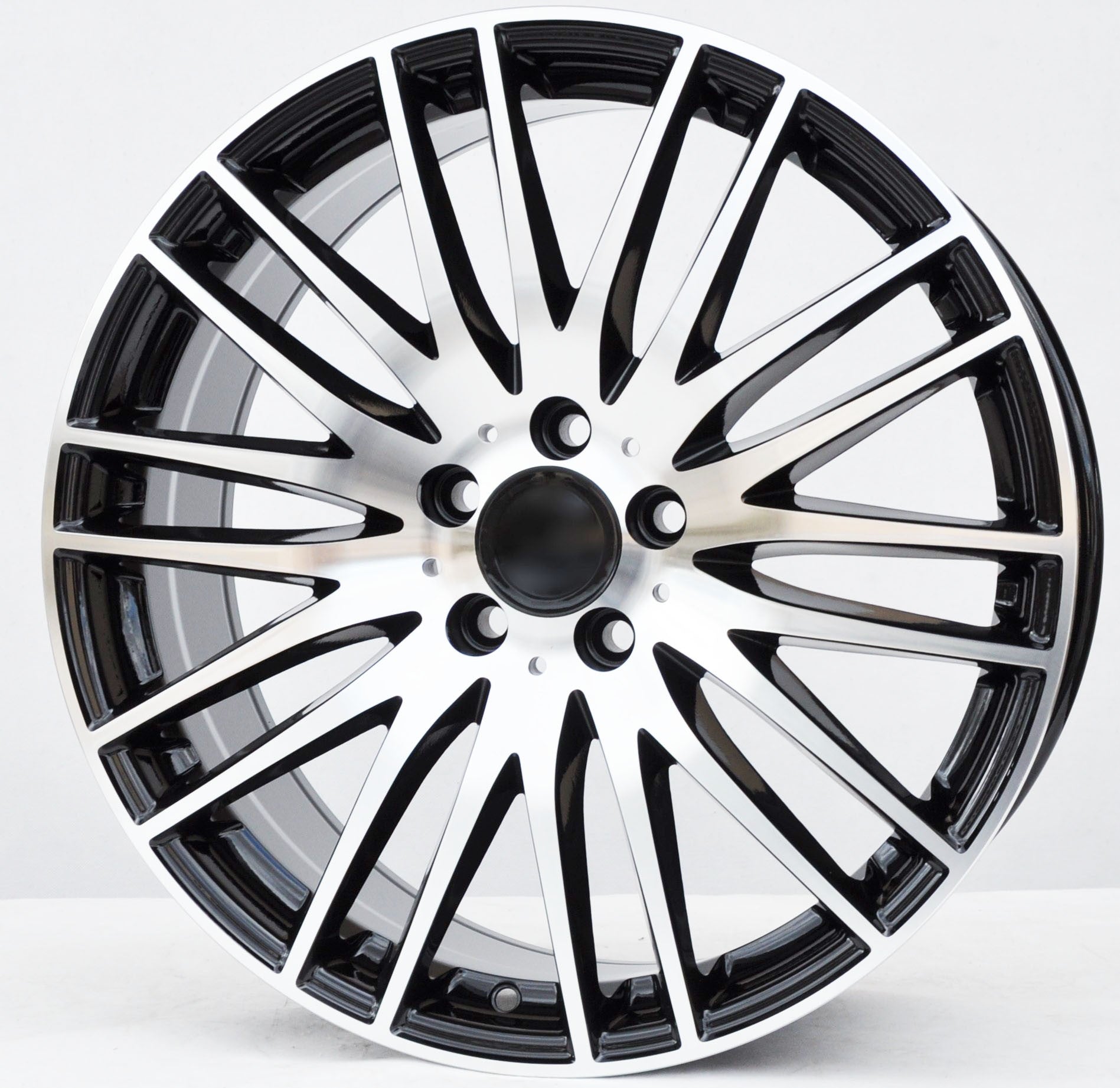 PDW FBX244 Alufælge 18" 5x112 ET42 – Poleret/sort (sæt á 4)