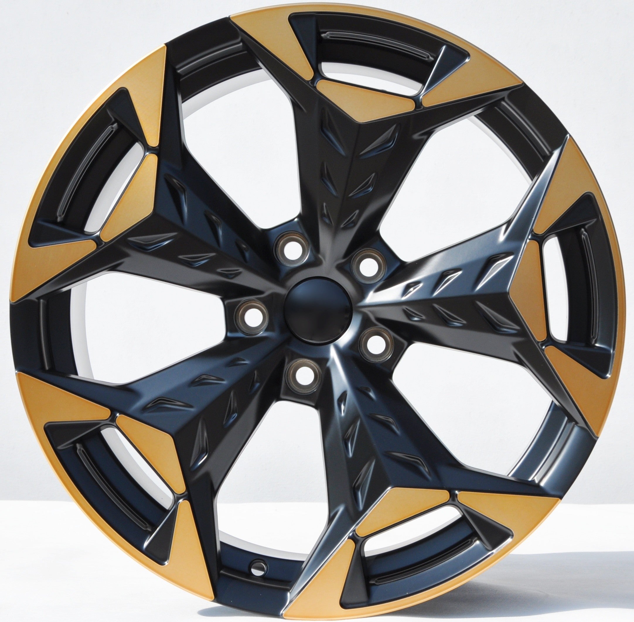 PDW 5717 Alufælge 18" 5x112 ET38 – Poleret/sort/miedziany półmat (sæt á 4)