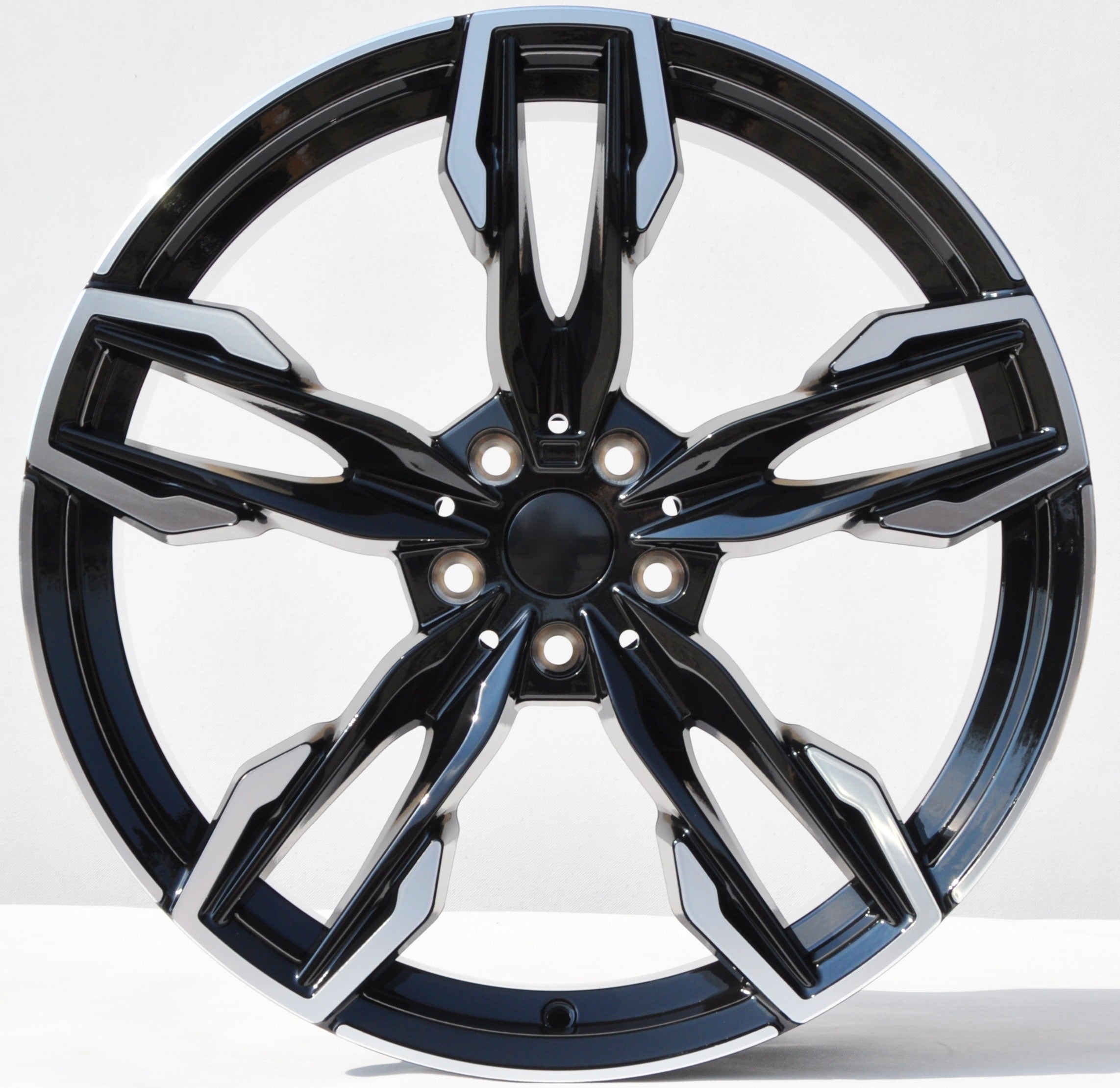 PDW 5718 Alufælge 19" 5x112 ET32 – Poleret/sort (sæt á 4)