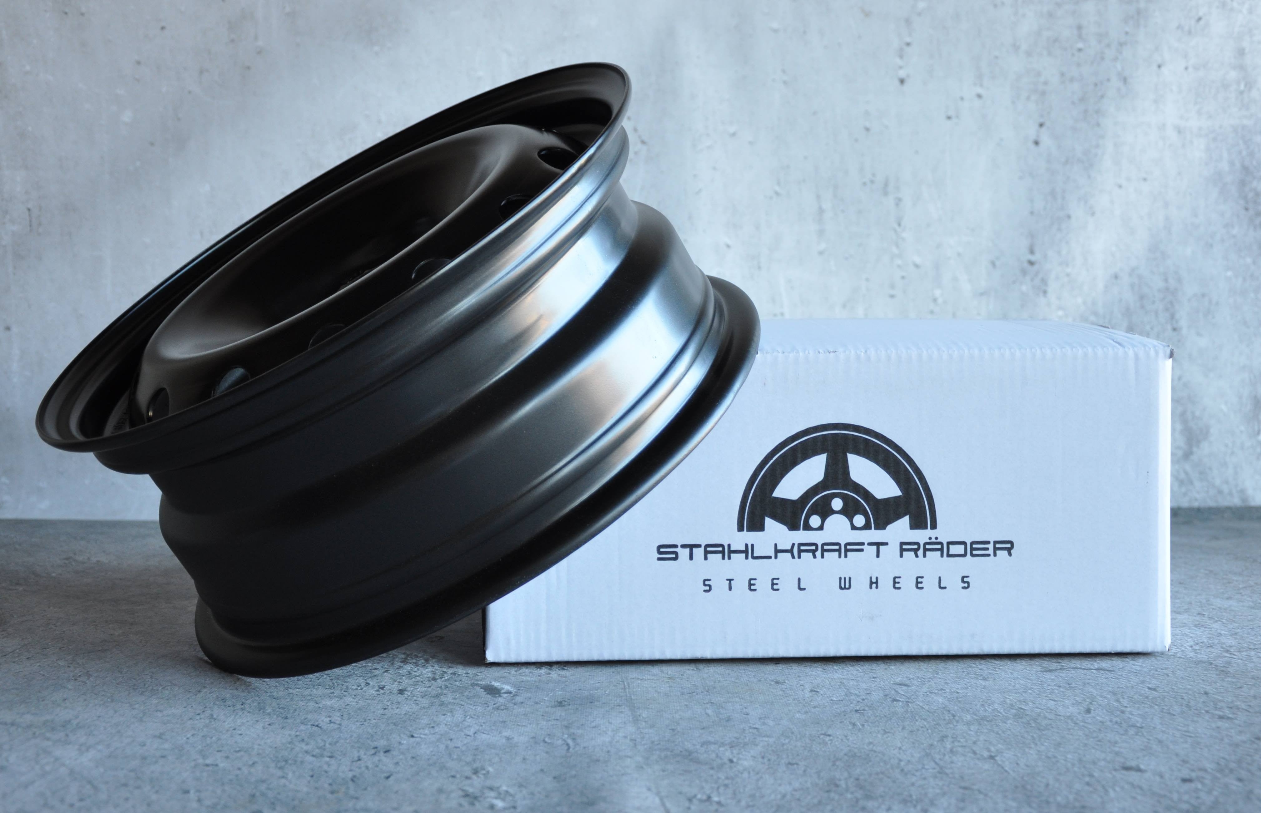 Stahlkraft Rader A15 Stålfælge 15" 4x100 ET39 – Sort (stk)