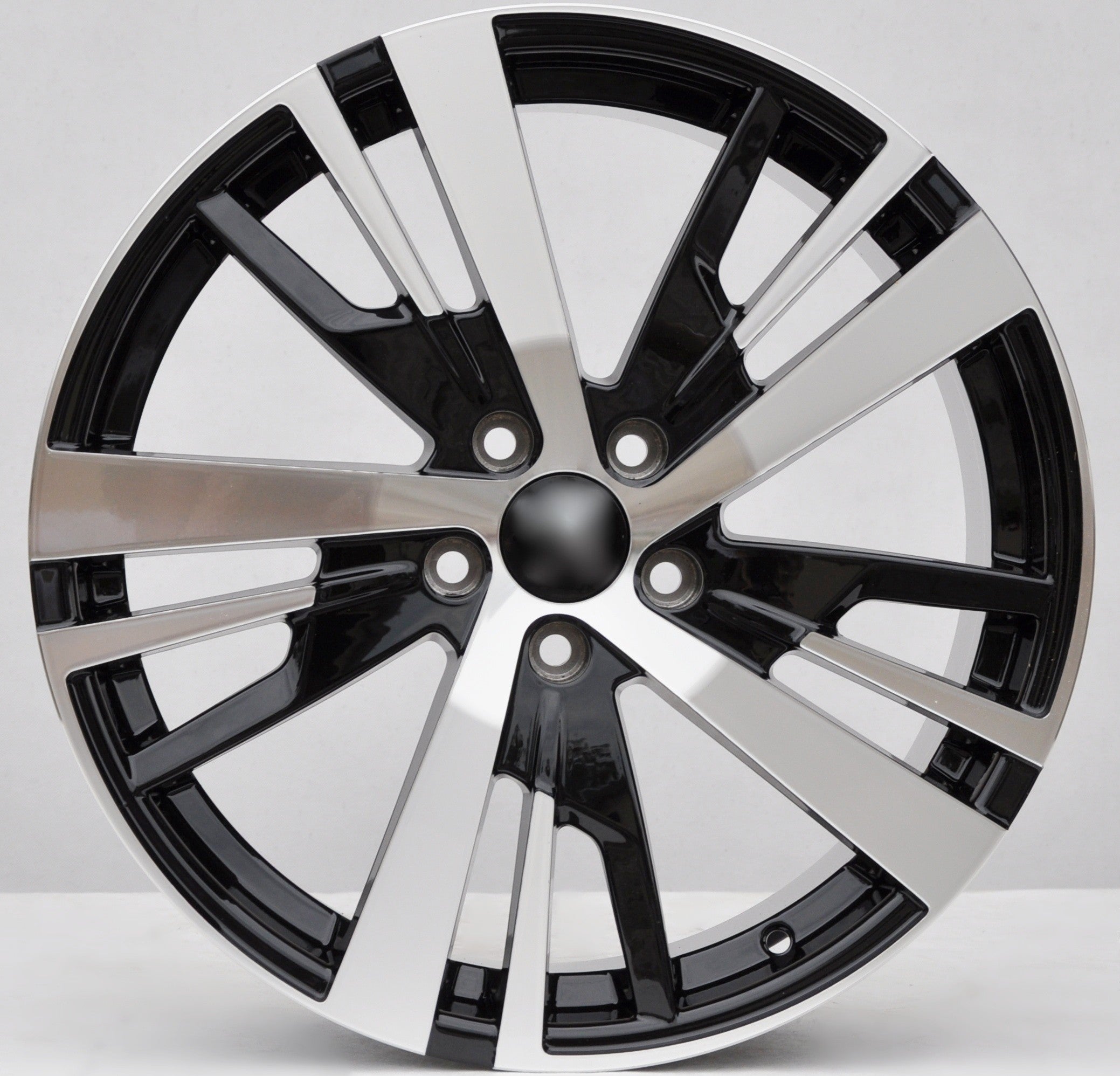 PDW 0448 Alufælge 18" 5x108 ET49 – Poleret/sort (sæt á 4)