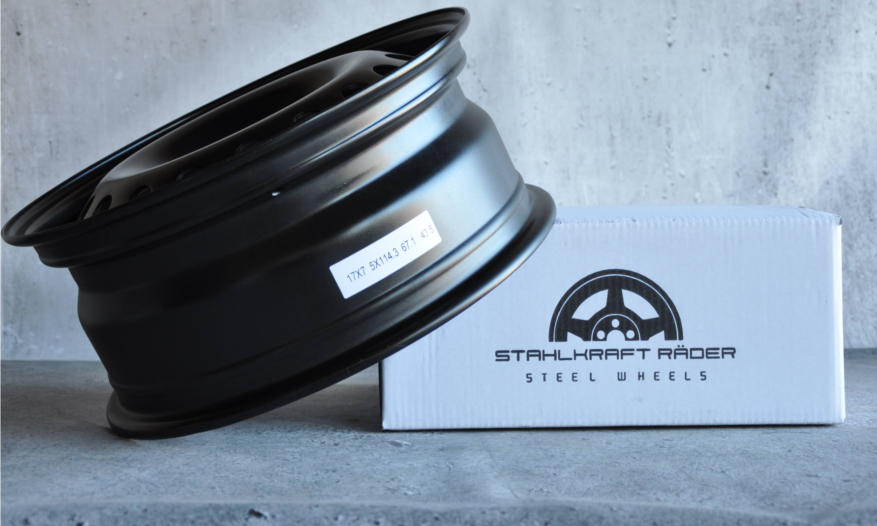 Stahlkraft Rader A17ROZ Stålfælge 17" 5x114.3 ET43.5 – Sort (sæt á 4)