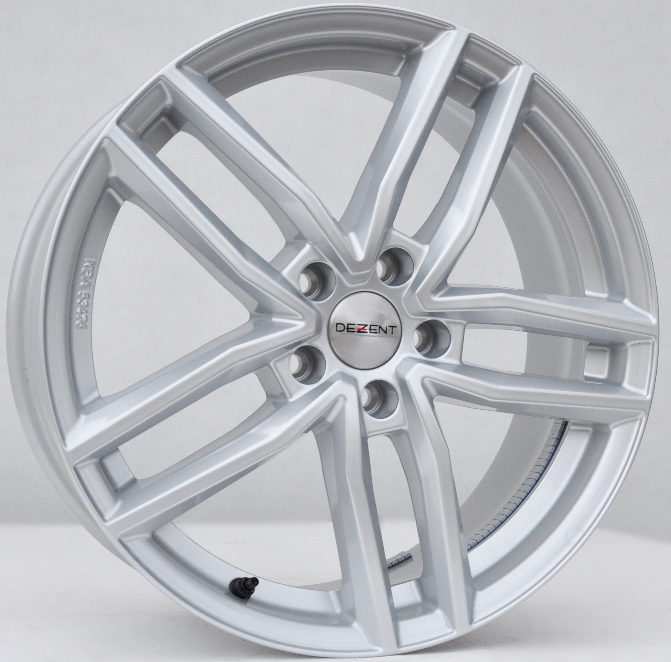 Dezent hdsz/kba53476 Alufælge 18" 5x108 ET48 – Sølv (sæt á 4)