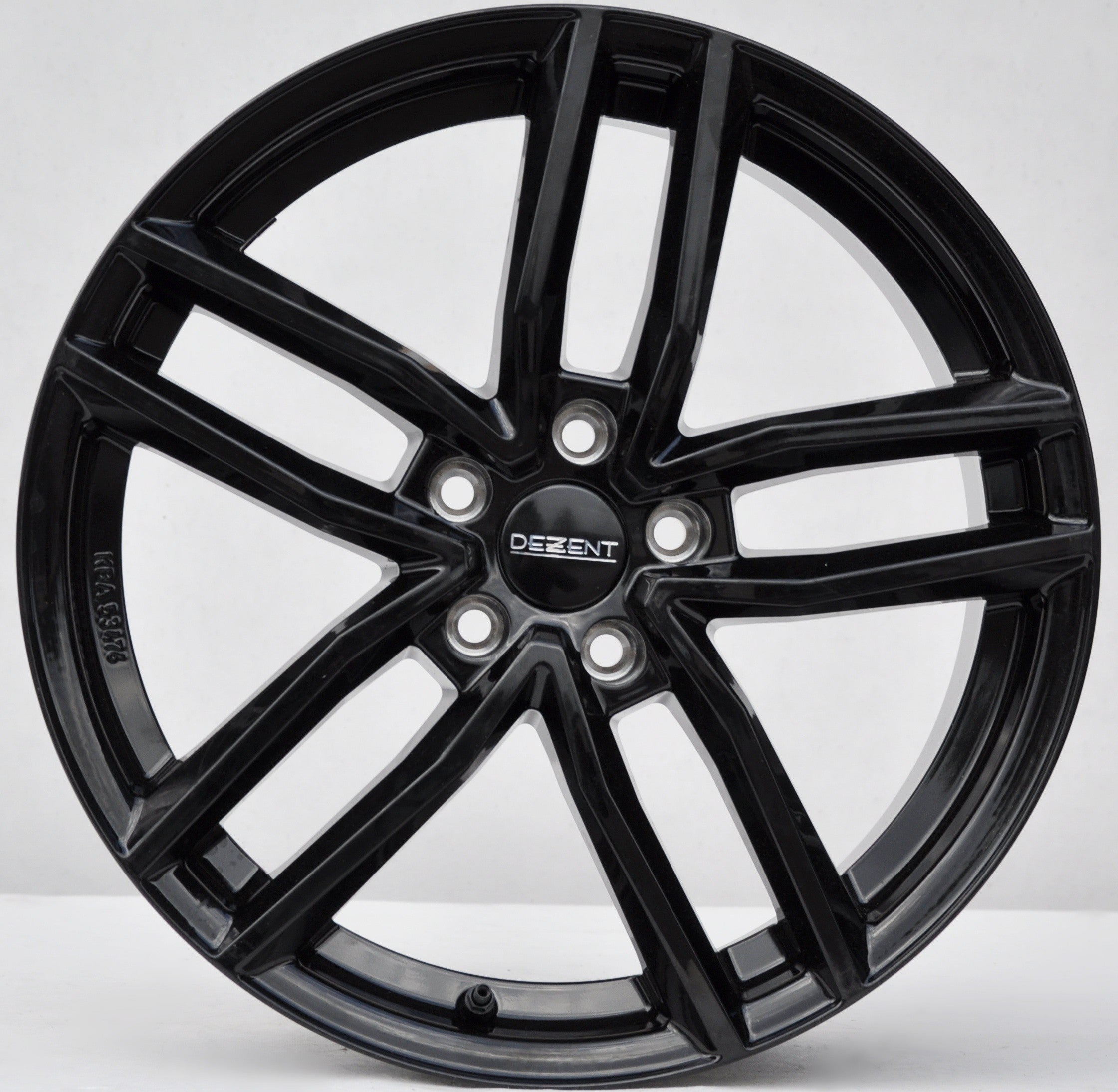 Dezent zen/kba53476 Alufælge 18" 5x108 ET48 – Sort (sæt á 4)